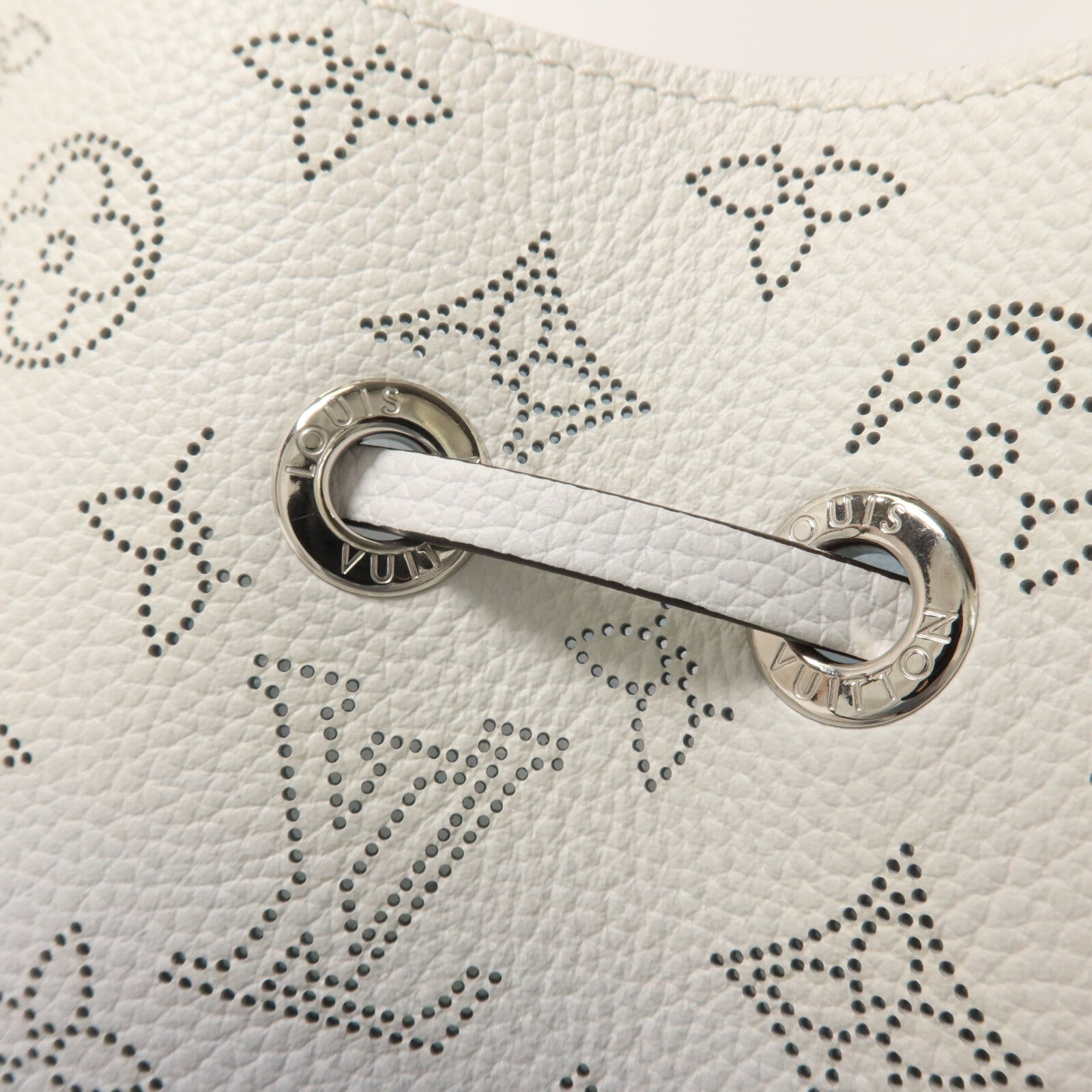 LOUIS VUITTON Mahina Bella鏈帶手挽肩背兩用袋