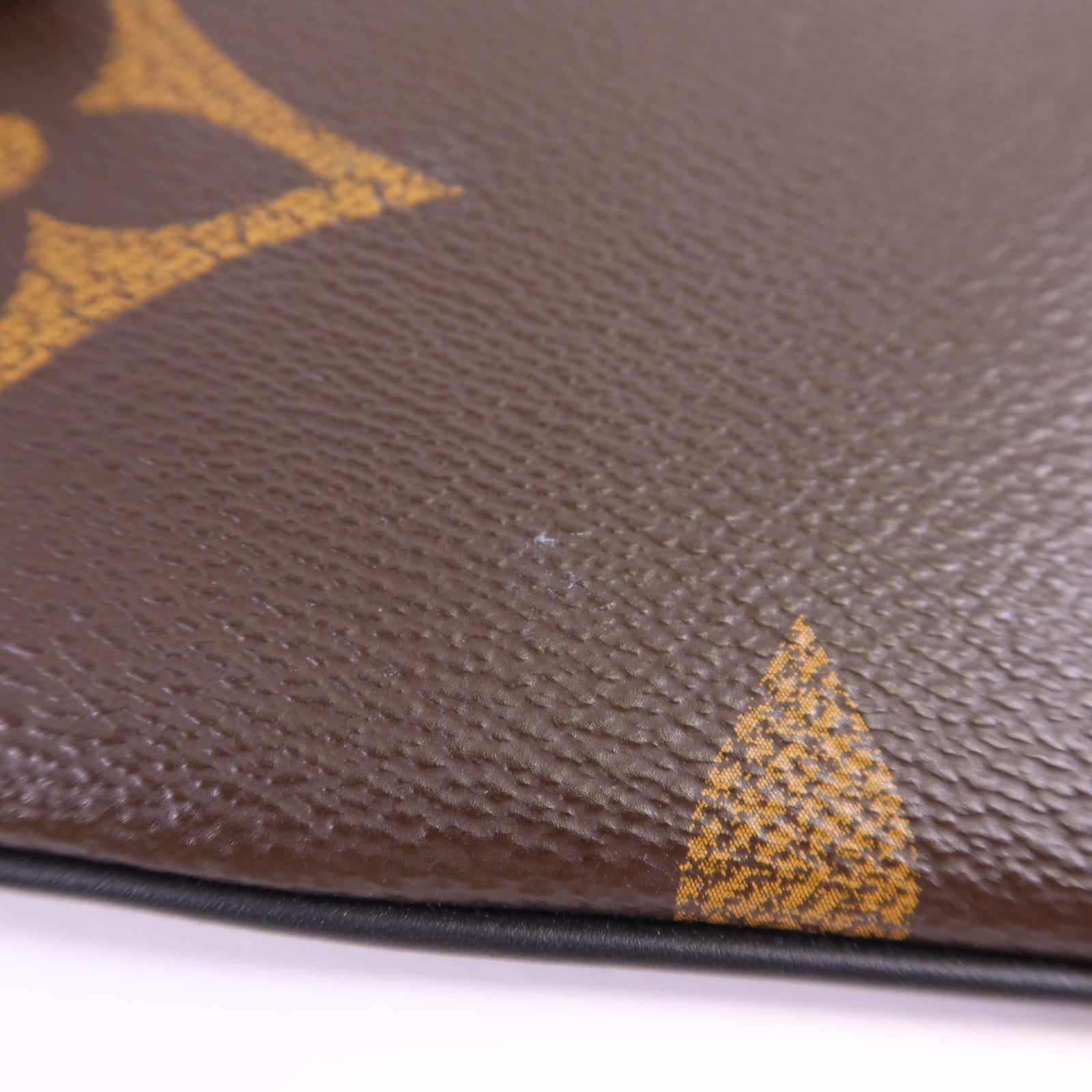 LOUIS VUITTON Monogram Reverse Pochette Trio金扣手拿包