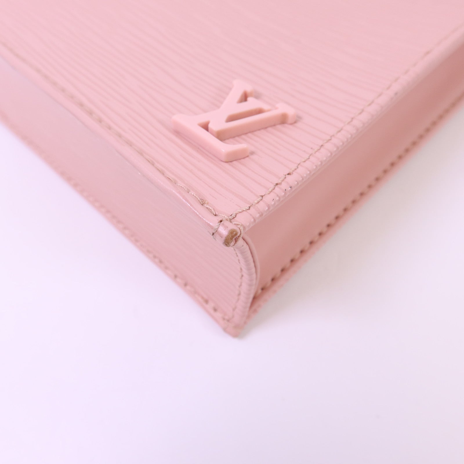 LOUIS VUITTON Epi Petit Sac Plat銀扣手挽肩背兩用袋