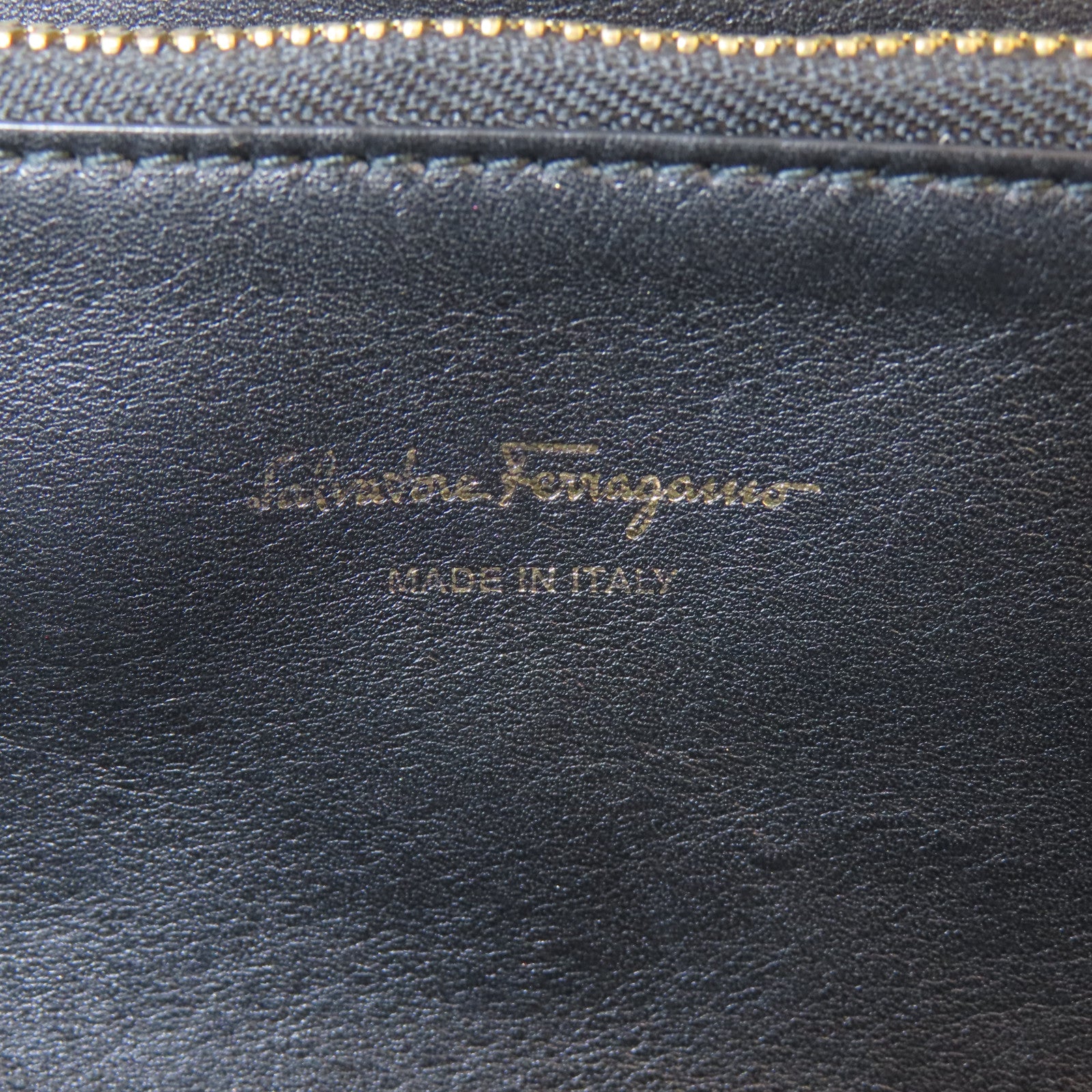 Salvatore Ferragamo 帆布/牛皮皮革Studio Bag金扣手挽肩背兩用袋黑色/米白色
