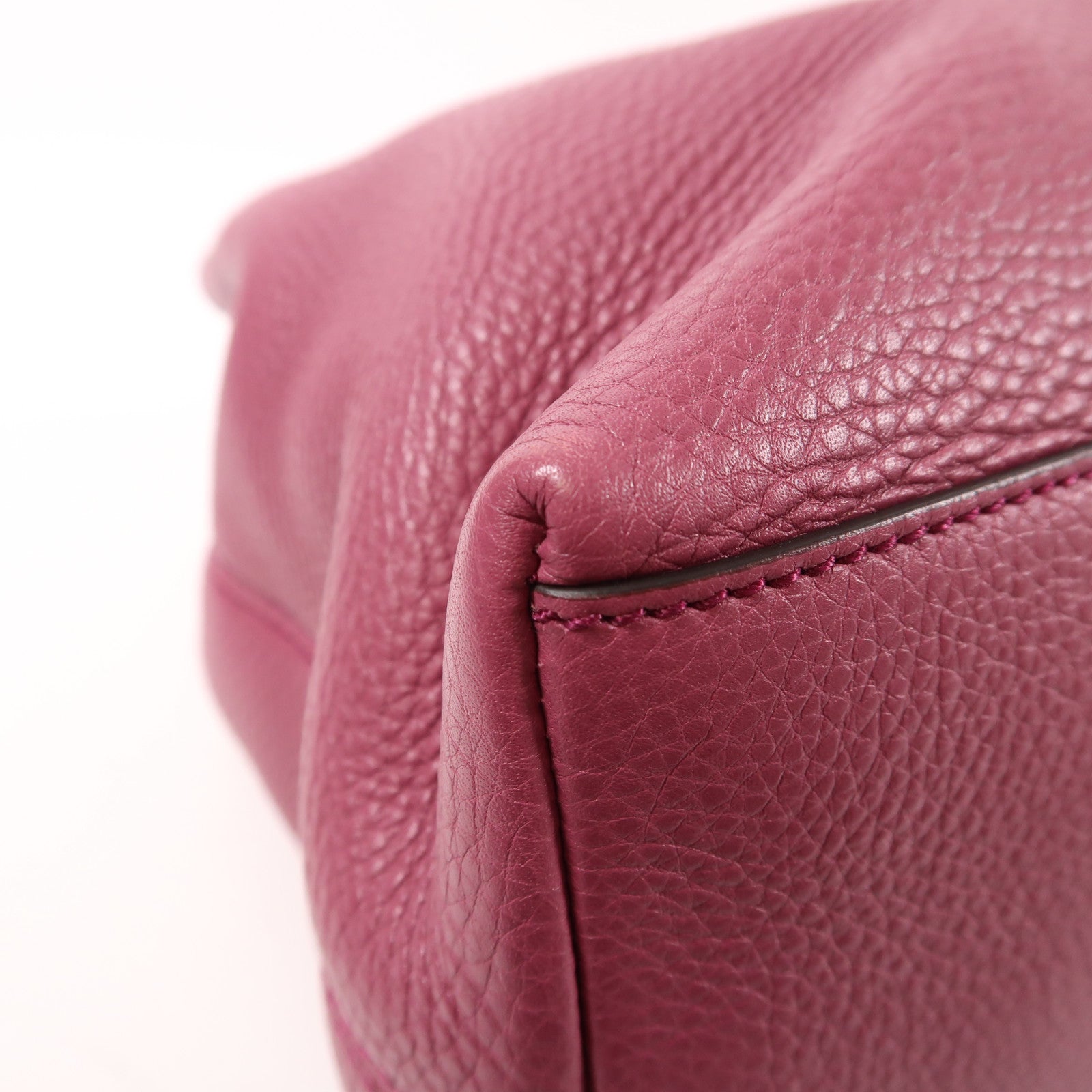 GUCCI 牛皮皮革Shoulder Bag金扣肩背袋