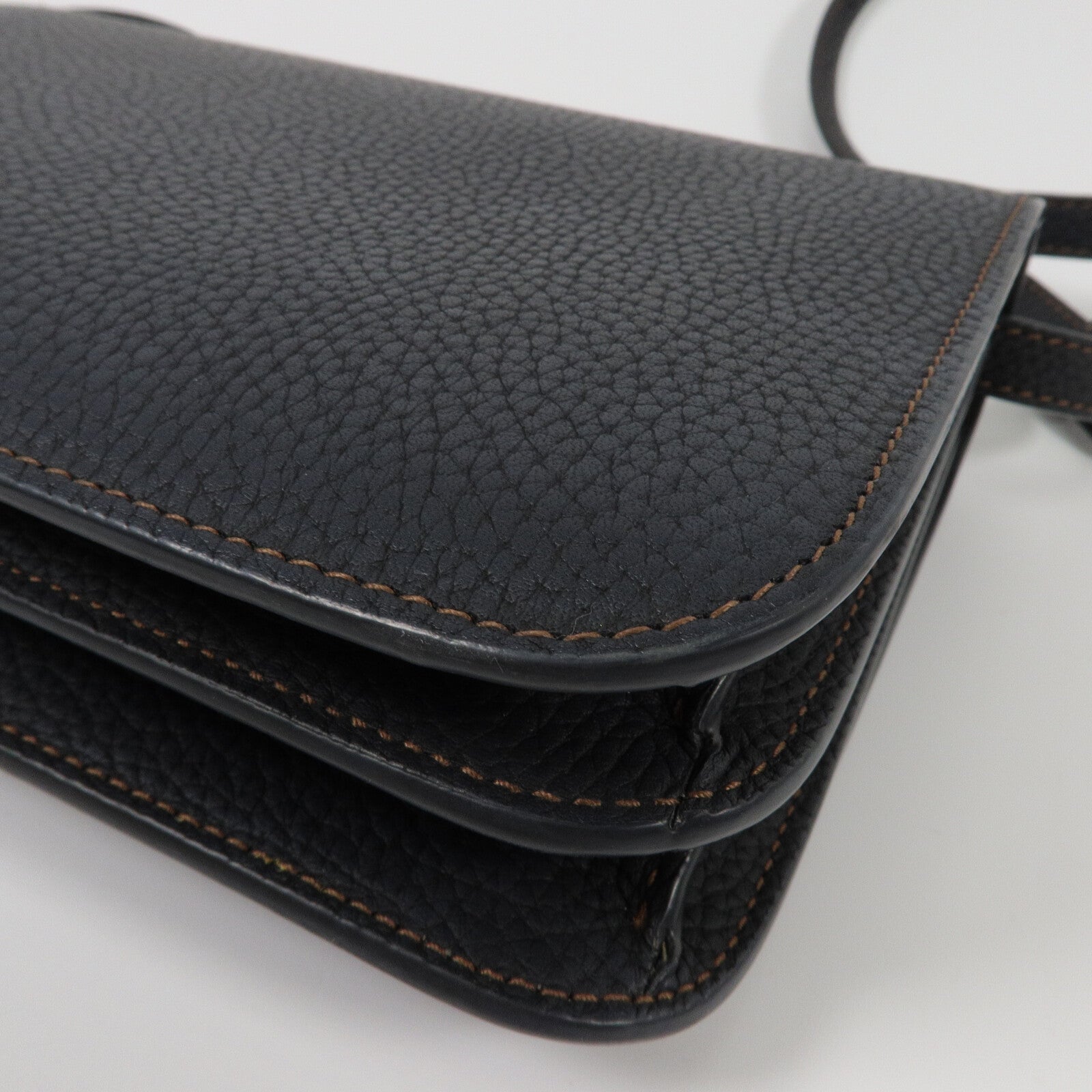 BURBERRY 牛皮皮革Shoulder Bag肩背袋