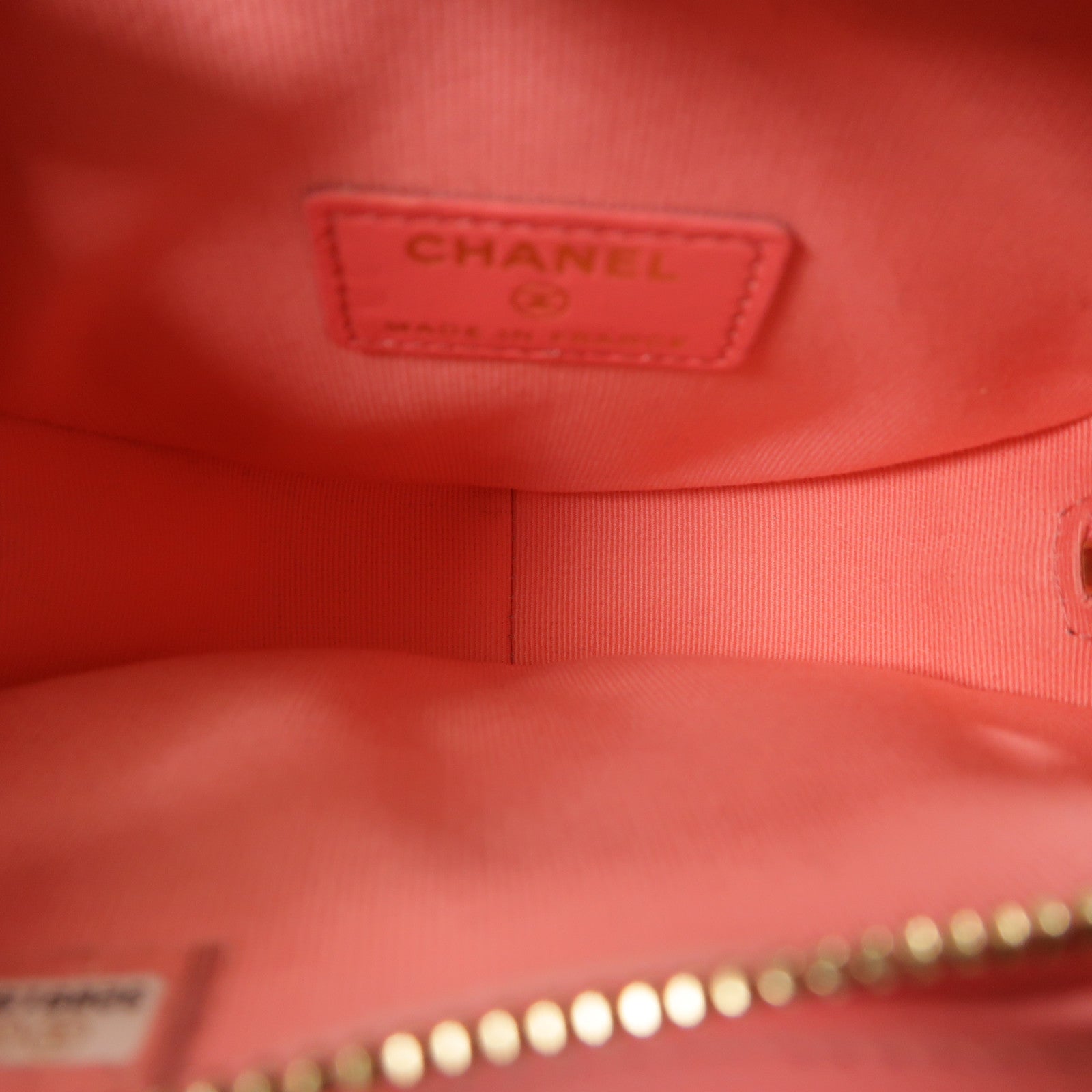 CHANEL 羊皮皮革CC in Love Heart金扣鏈帶肩背袋