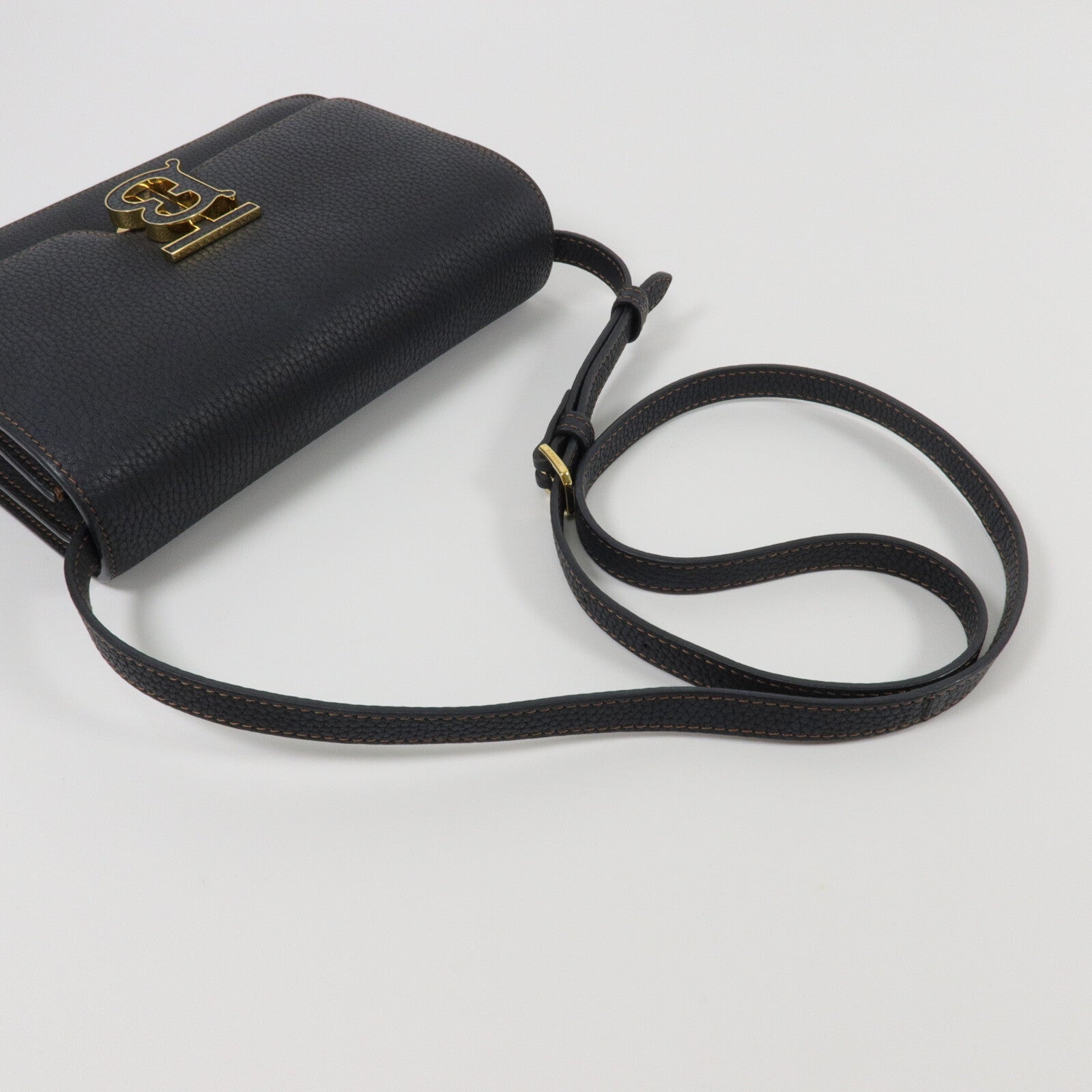 BURBERRY 牛皮皮革Shoulder Bag肩背袋