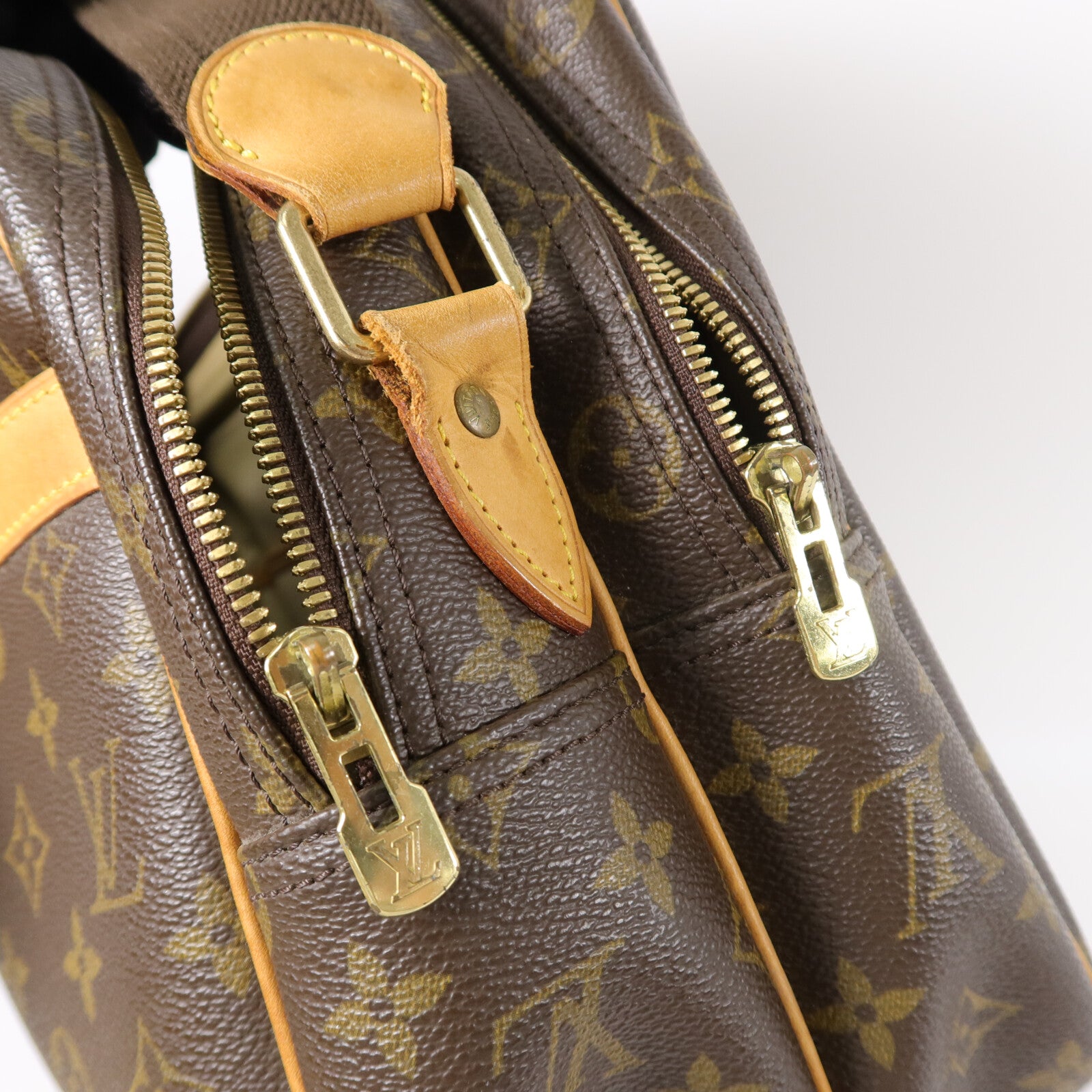 LOUIS VUITTON Monogram Reporter GM肩背袋