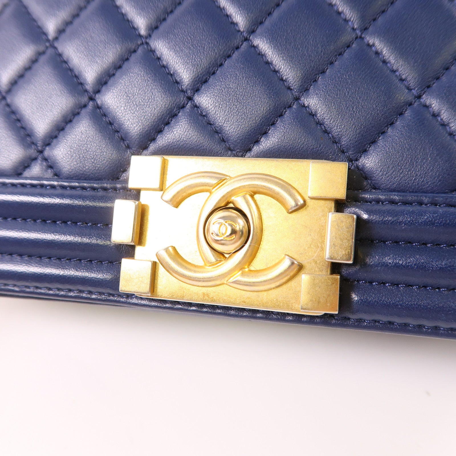CHANEL CC ¢ÕHW Boy 25cm Chain Shoulder Bag Lambskin Leather Navy