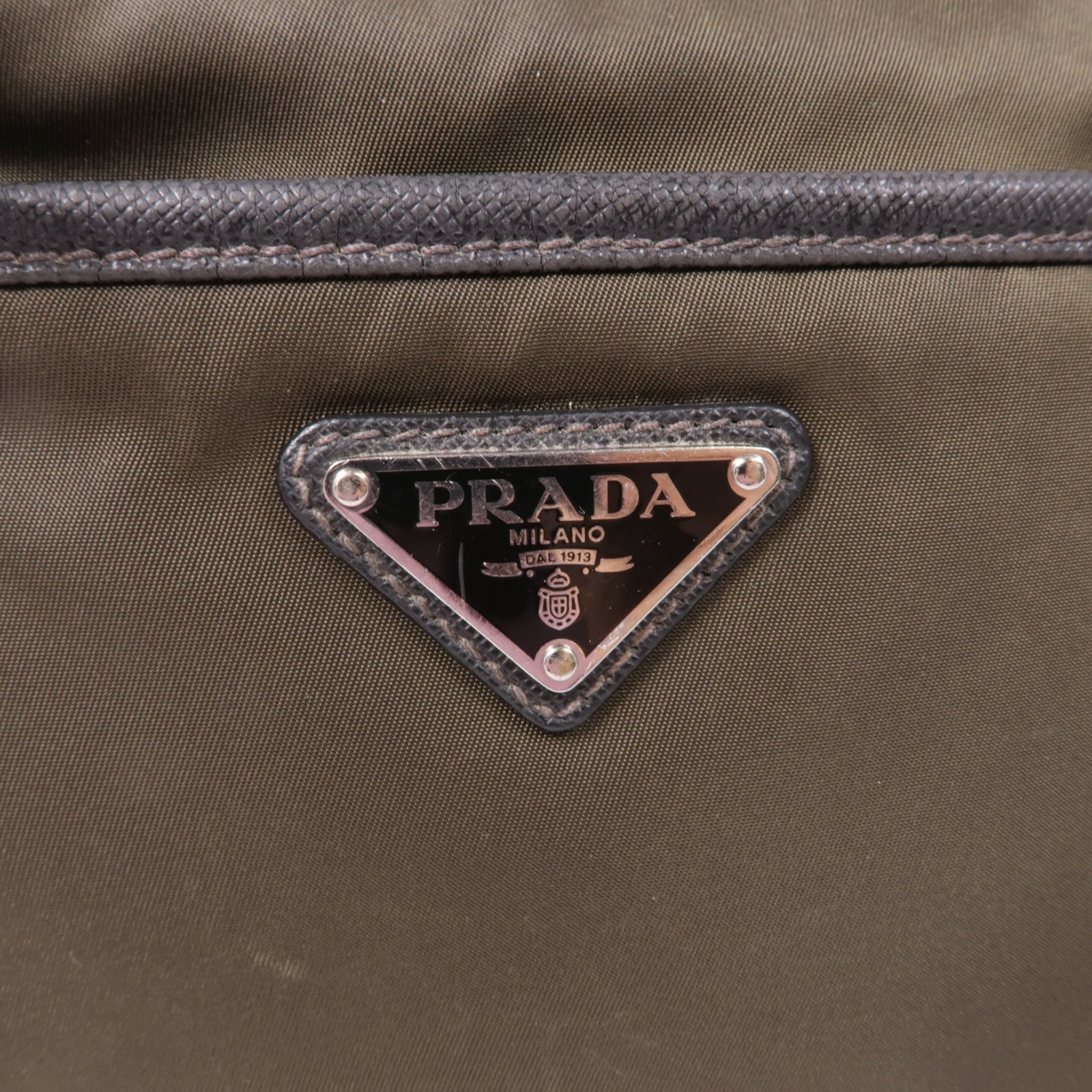 PRADA 帆布Shoulder Bag銀扣肩背袋