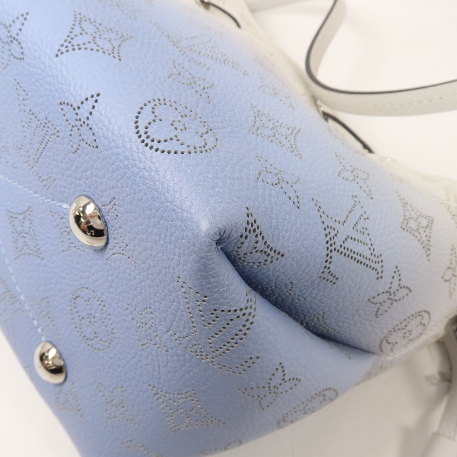 LOUIS VUITTON Mahina Bella鏈帶手挽肩背兩用袋