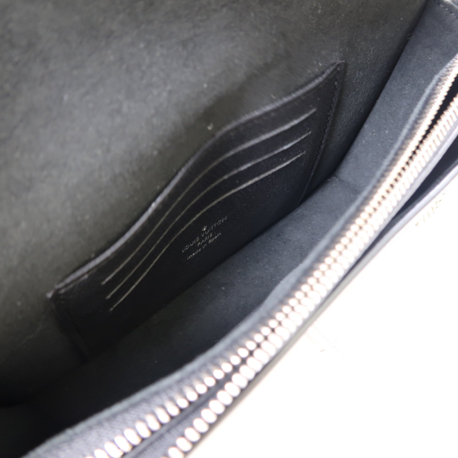 LOUIS VUITTON 牛皮皮革Mylockme銀扣鏈帶肩背袋黑色