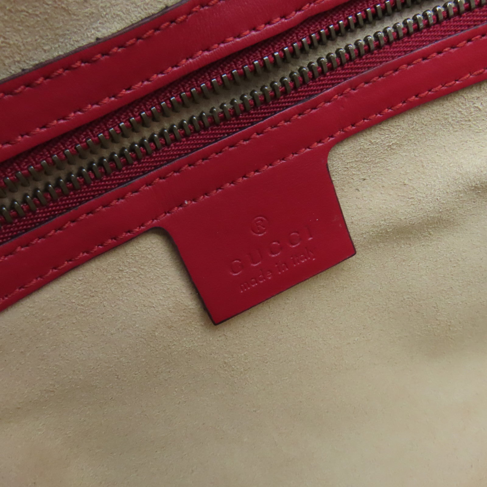 GUCCI **【激減優惠】牛皮皮革GG Marmont 2Way Shoulder Bag金扣鏈帶手挽肩背兩用袋紅色