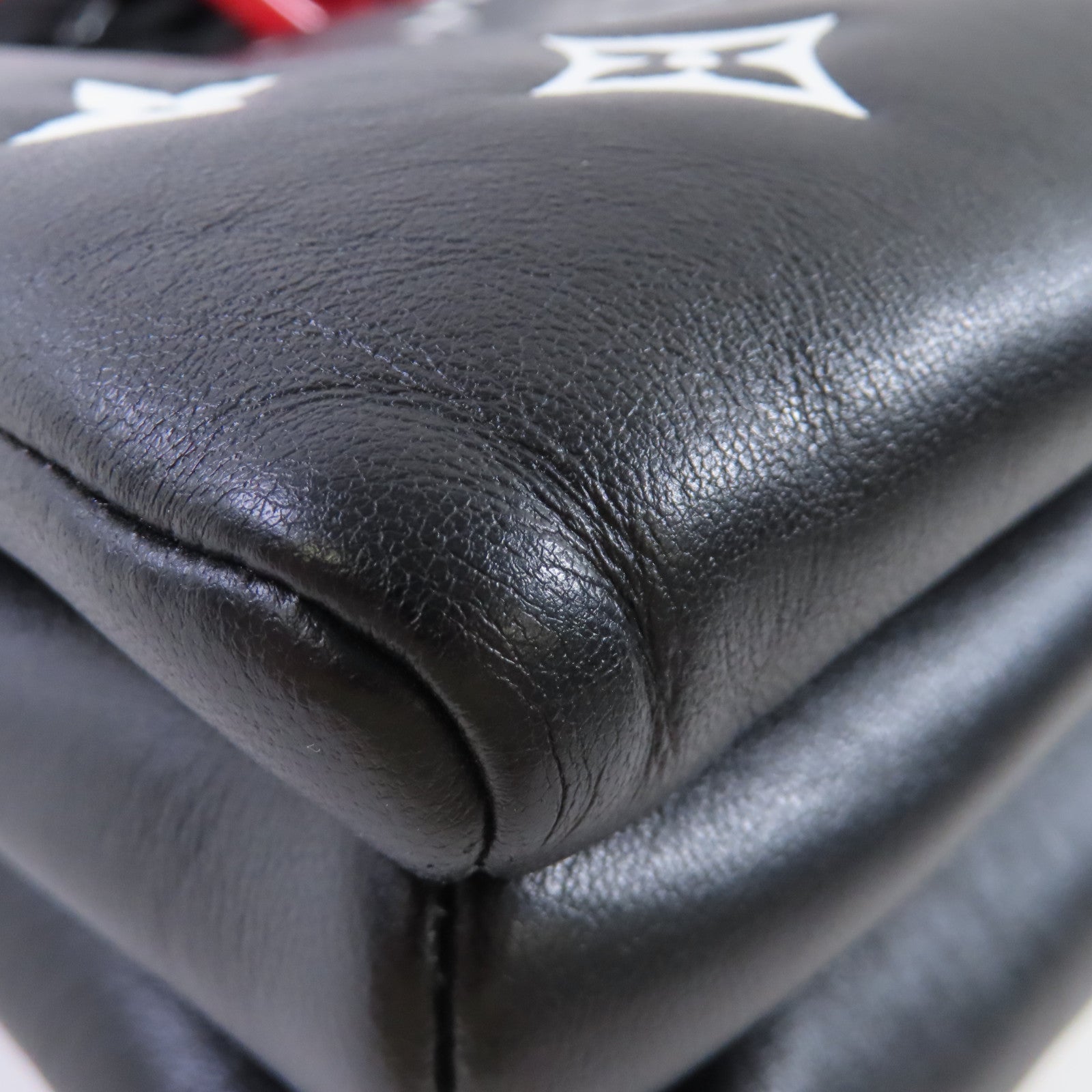 LOUIS VUITTON 羊皮皮革Monogram Pattern Coussin PM 2Way Shoulder Bag手挽肩背兩用袋黑色/白色