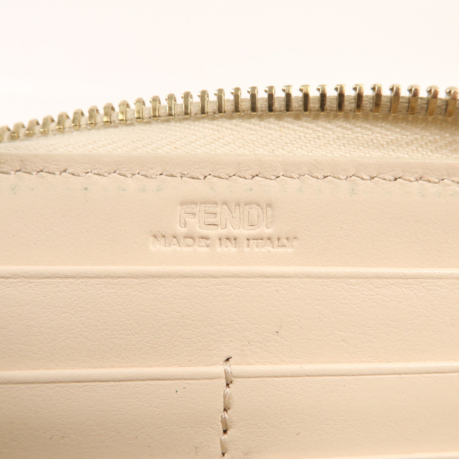 FENDI 牛皮皮革Zipper Long Wallet金扣長錢包