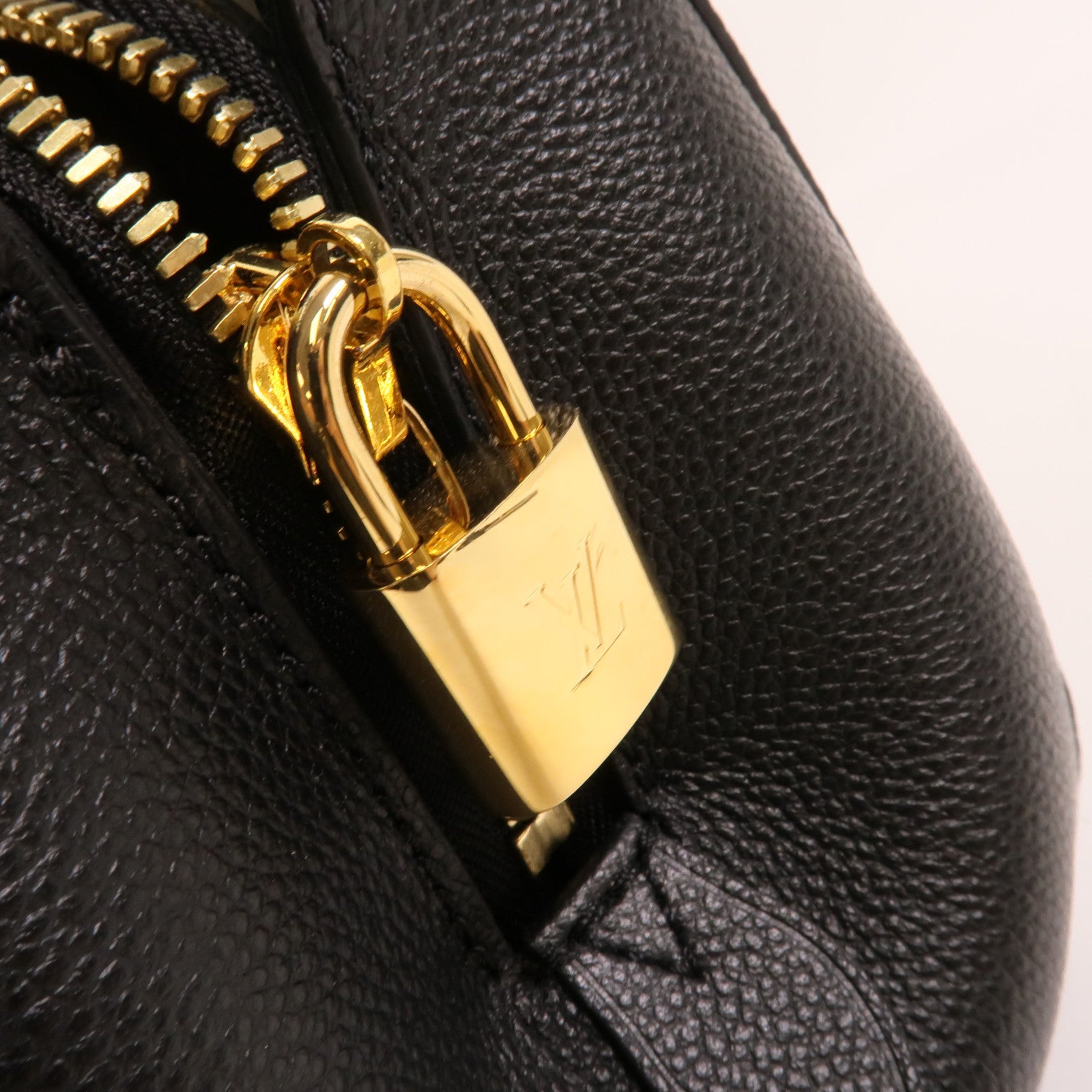 LOUIS VUITTON Monogram Empreinte Montaigne BB手挽肩背兩用袋