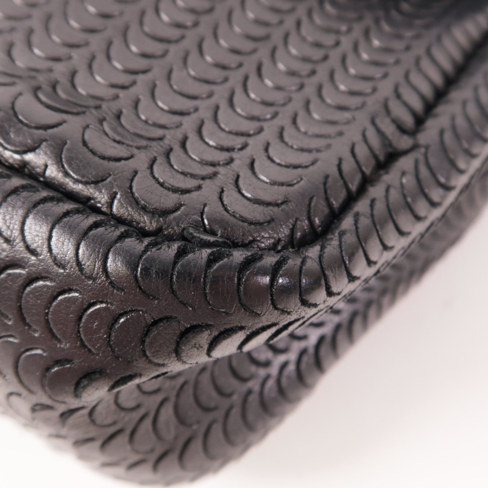 CHANEL 牛皮皮革Chain Shoulder鏈帶肩背袋