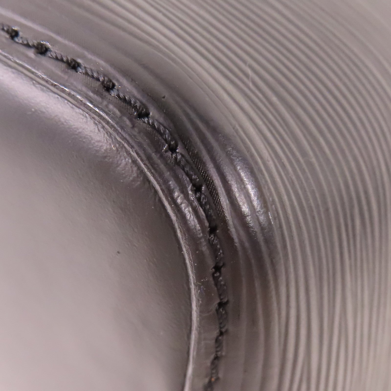 LOUIS VUITTON Epi Neo Noe MM銀扣手挽肩背兩用袋