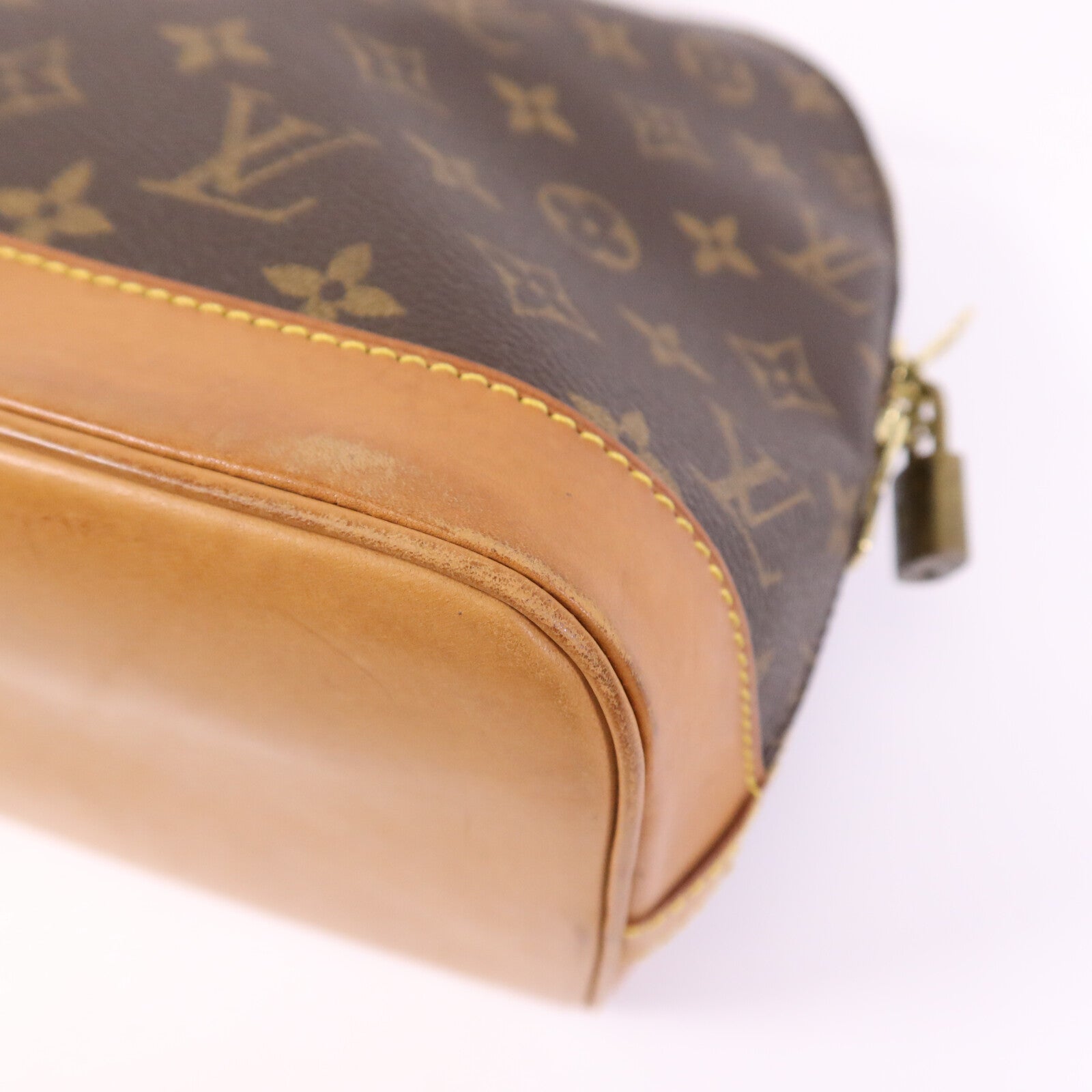 LOUIS VUITTON Monogram Alma金扣手挽袋