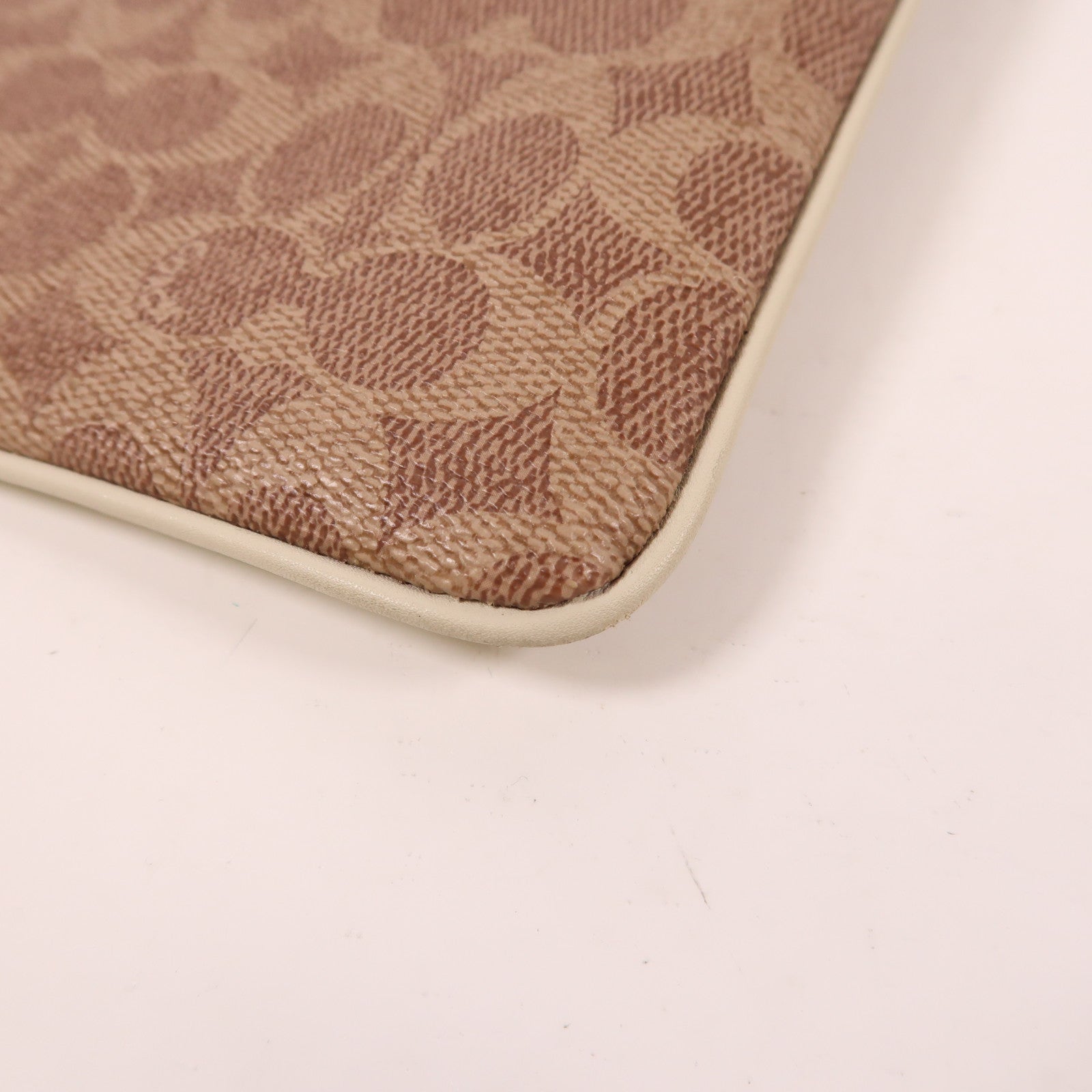 COACH GHW Clutch Bag Pouch Calfskin Leather White/Brown