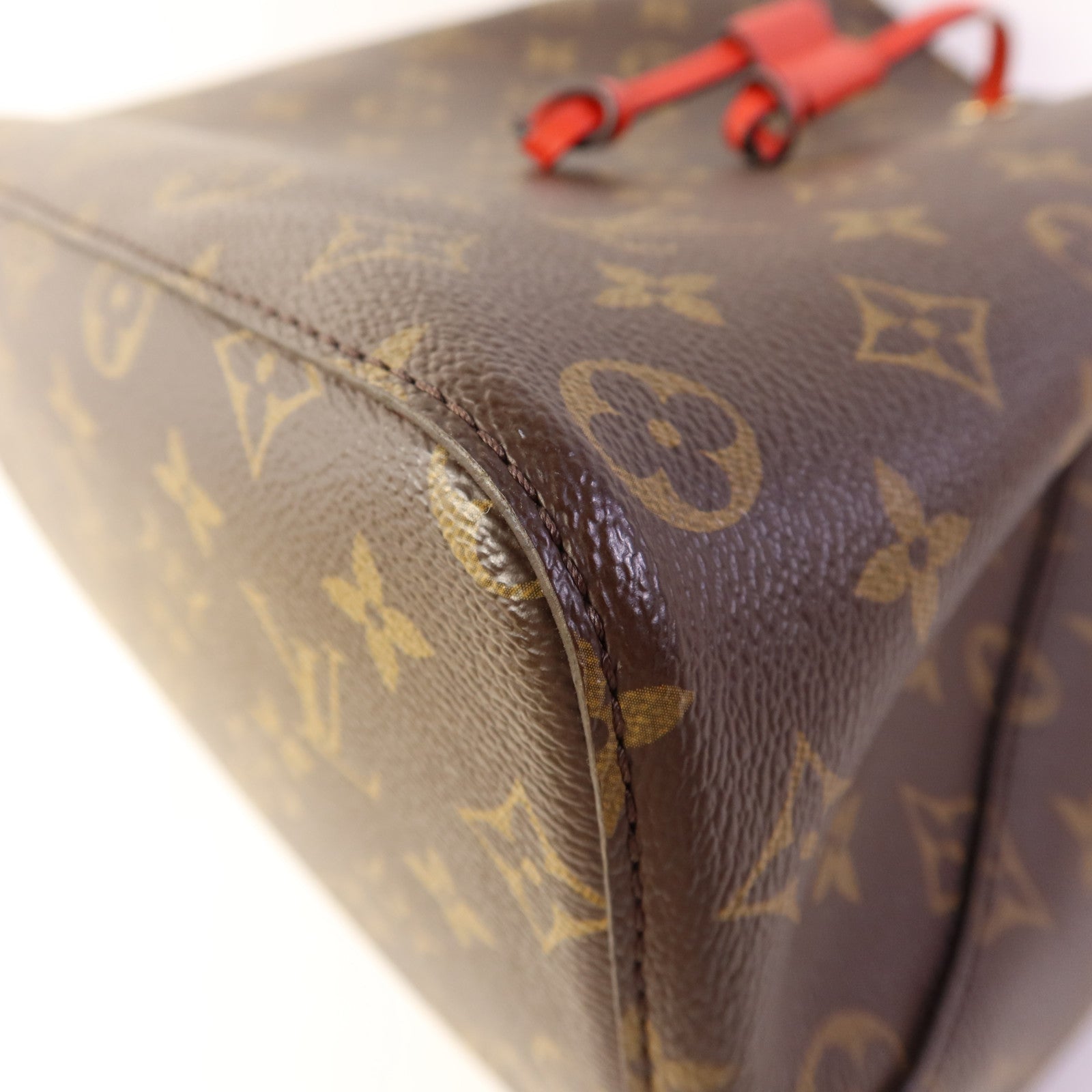 LOUIS VUITTON Monogram Neo Noe Bucket Bag金扣肩背袋Coquelicot