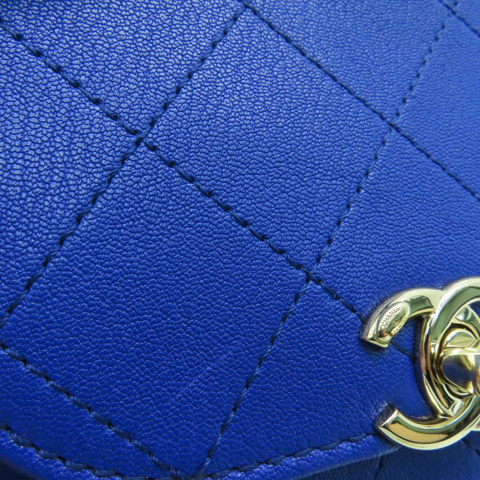 CHANEL 【激減優惠】菱格牛皮皮革Chain Shoulder金扣肩背袋藍色