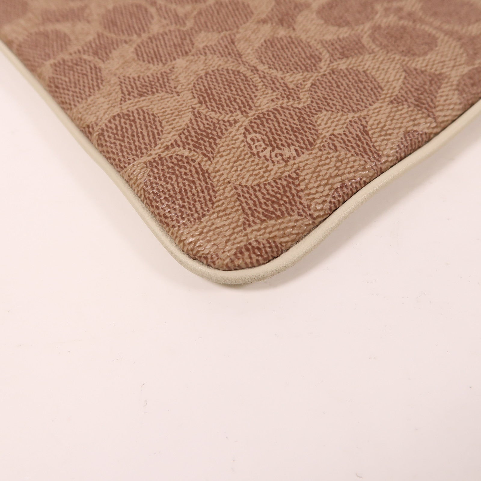 COACH GHW Clutch Bag Pouch Calfskin Leather White/Brown