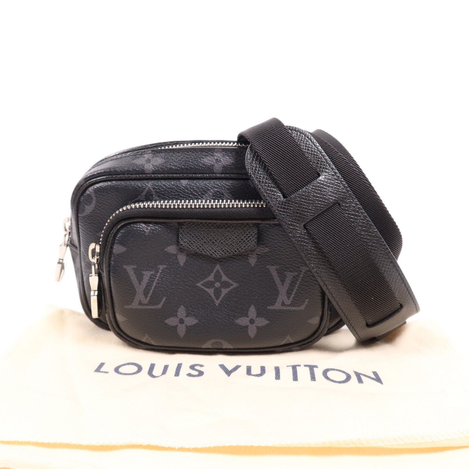 LOUIS VUITTON Taigalama Outdoor Pochette腰包/肩背袋