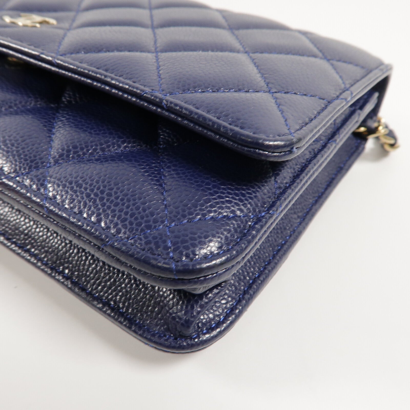 CHANEL 牛皮皮革WOC Wallet On Chain鏈帶肩背袋
