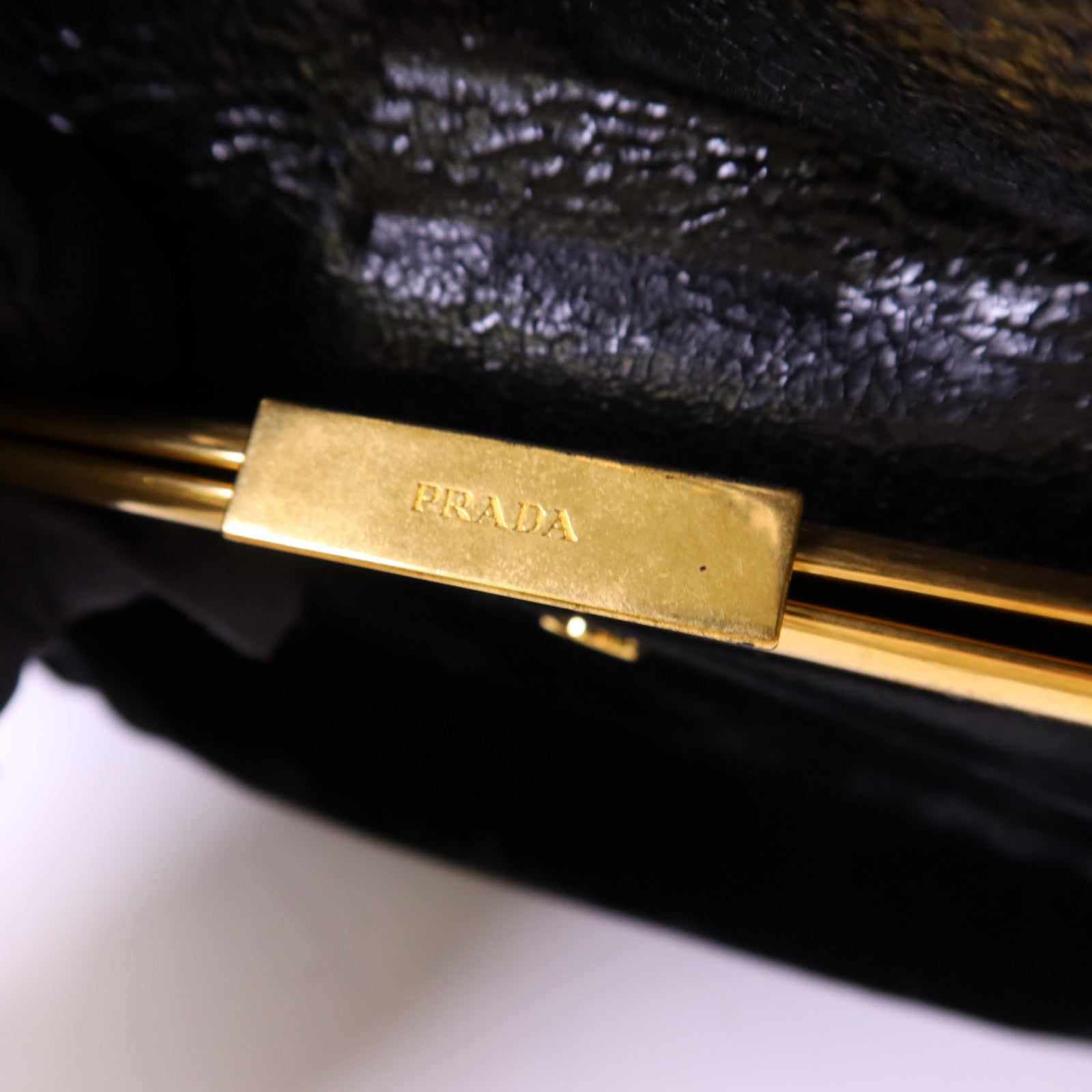 PRADA 天鵝絨/珠片Clutch Bag金扣手拿包BP0277