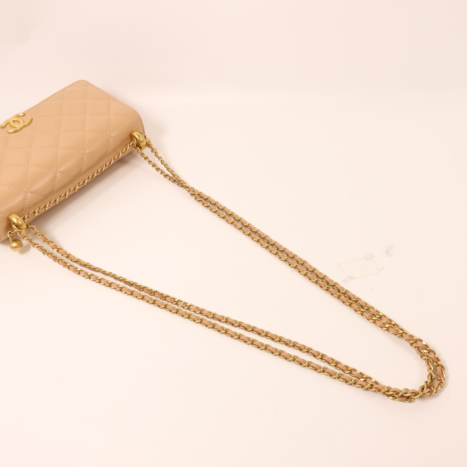 CHANEL 牛皮皮革WOC Wallet On Chain鏈帶肩背袋