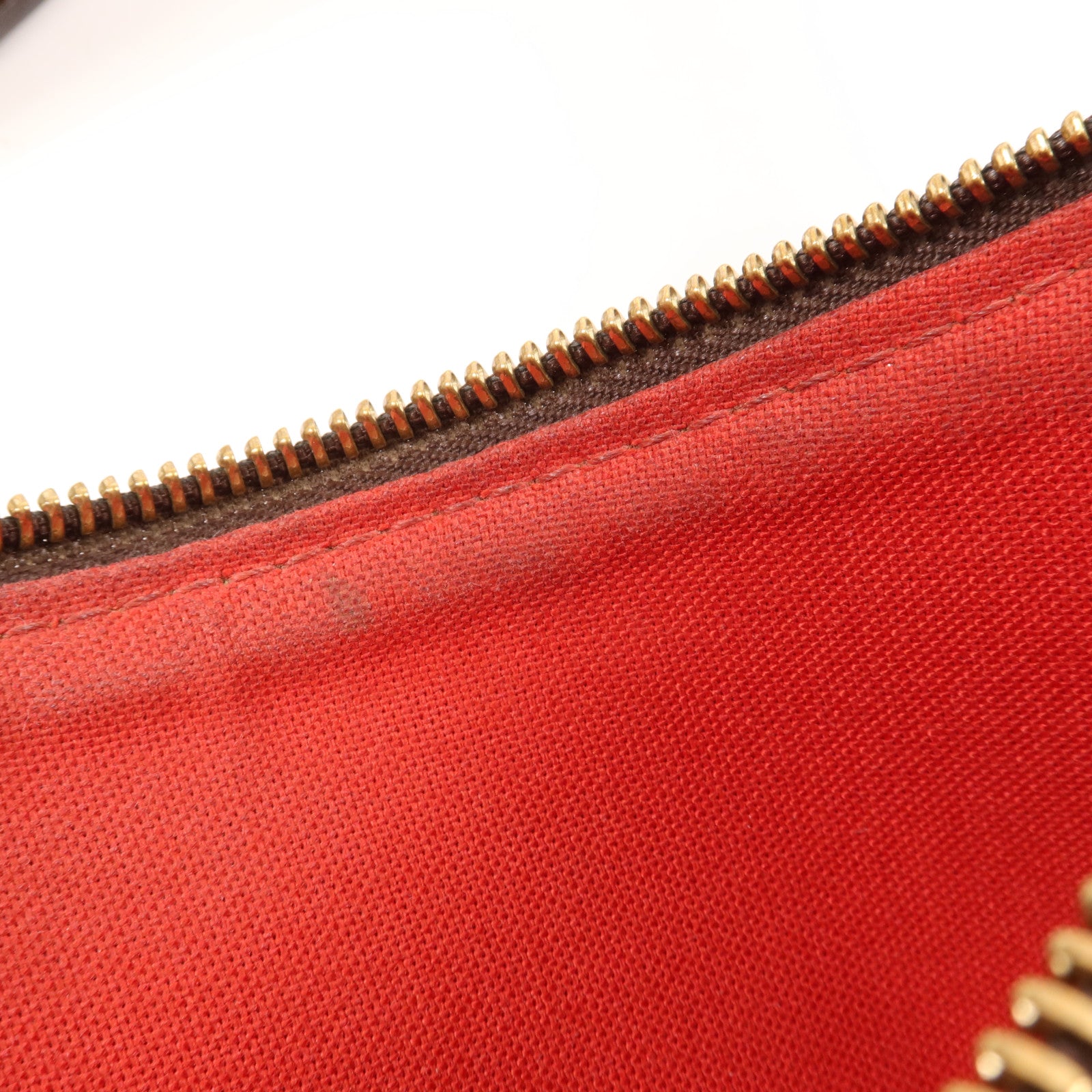 LOUIS VUITTON Damier Bloomsbury PM金扣肩背袋