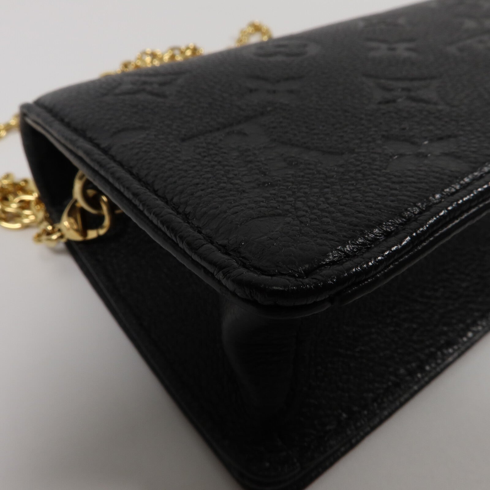 LOUIS VUITTON Monogram Empreinte Wallet On Chain Lily鏈帶肩背袋