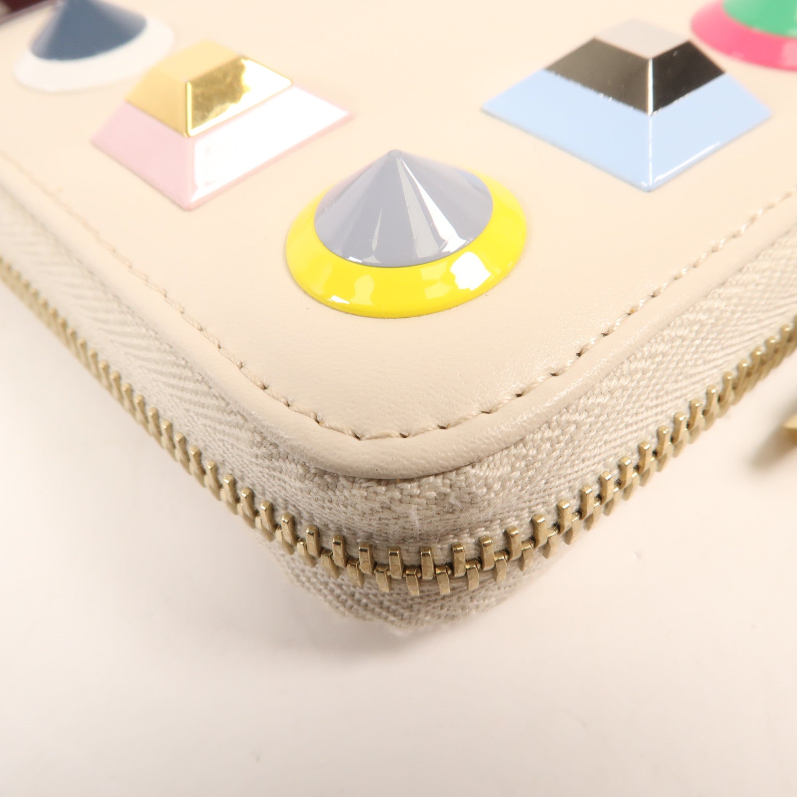 FENDI 牛皮皮革Zipper Long Wallet金扣長錢包