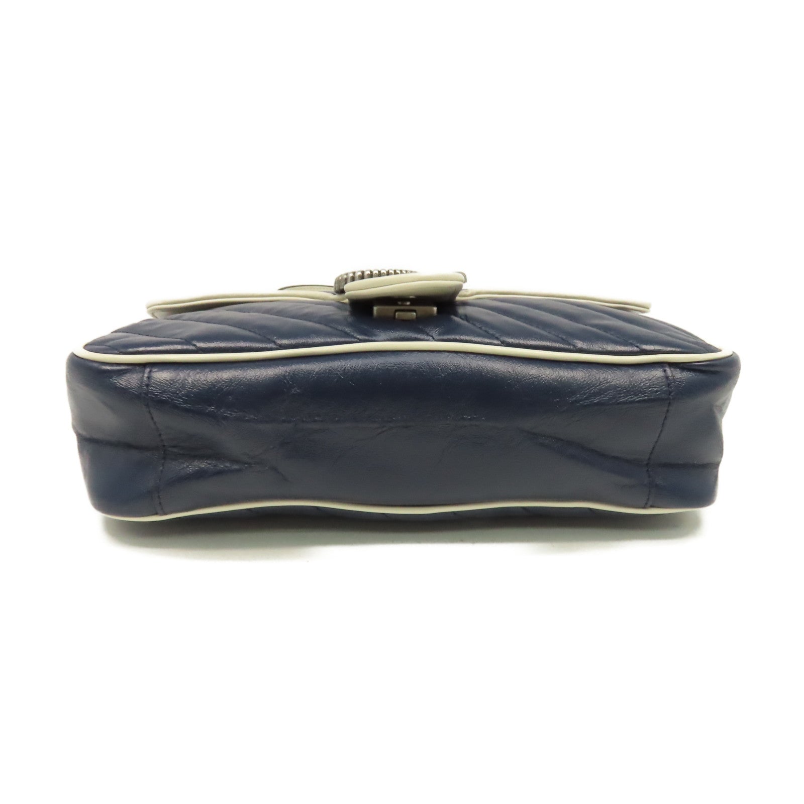 GUCCI 【激減優惠】牛皮皮革GG Marmont Small Shoulder Bag鏈帶肩背袋寶藍色/米白色