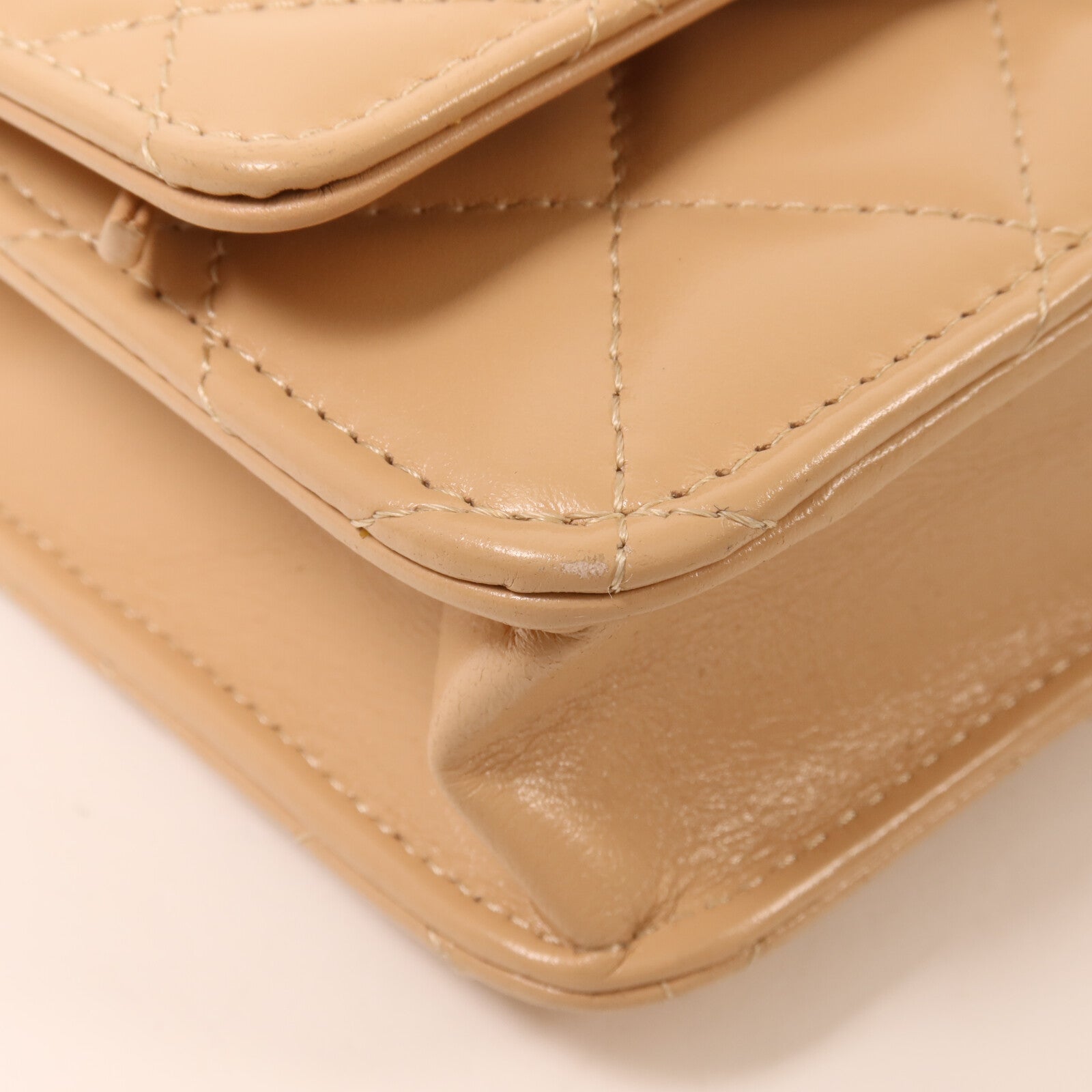 CHANEL 牛皮皮革WOC Wallet On Chain鏈帶肩背袋