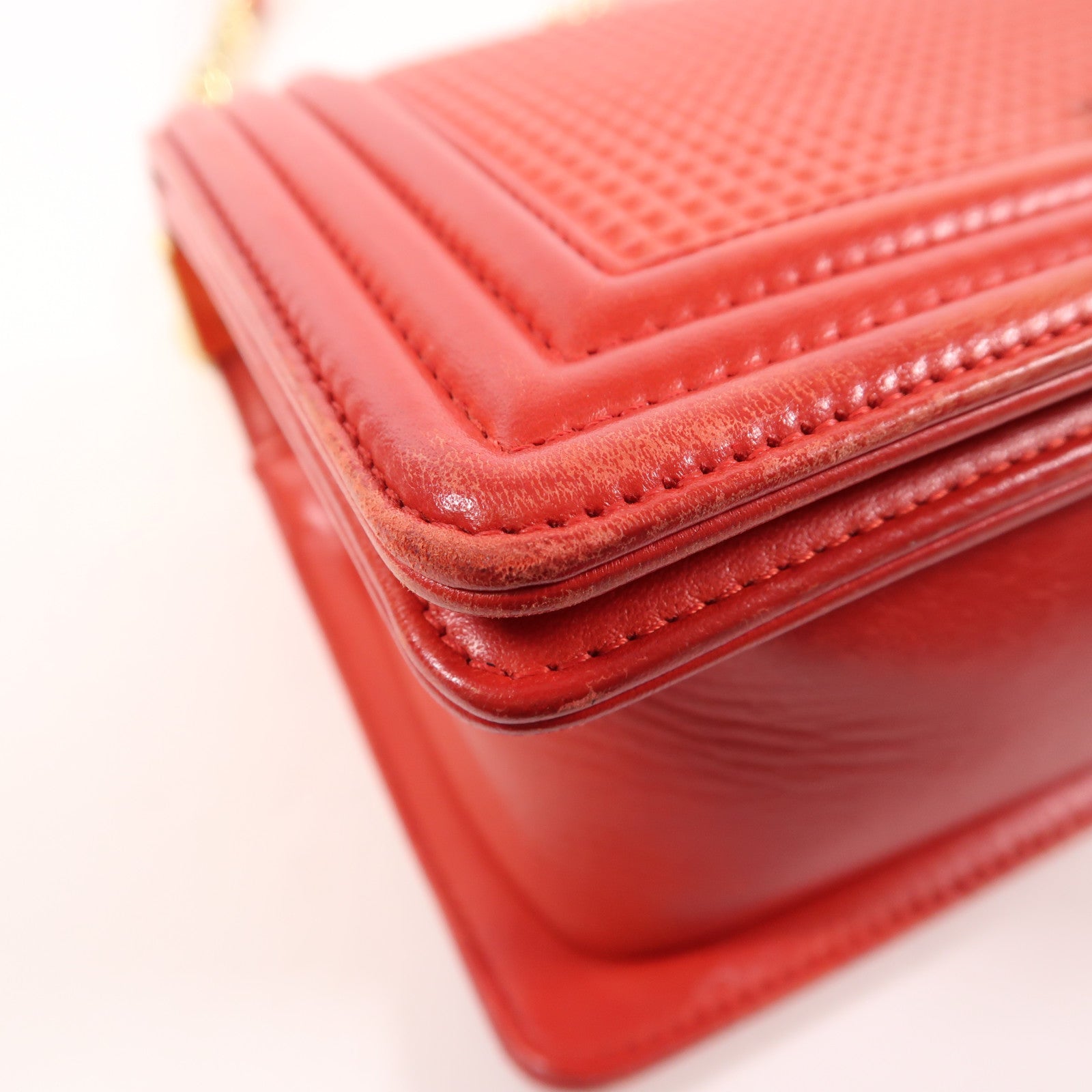 CHANEL 牛皮皮革Boy 25金扣鏈帶肩背袋