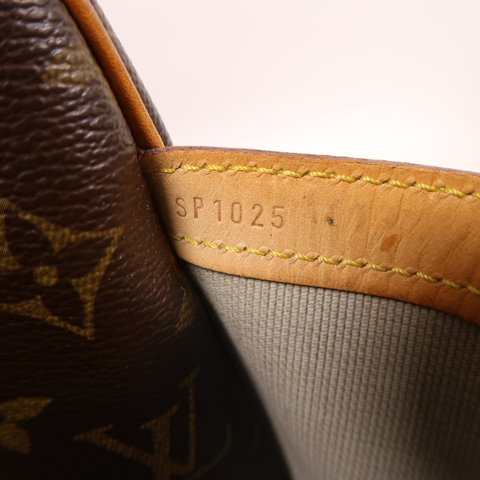 LOUIS VUITTON Monogram Reporter PM金扣肩背袋棕色