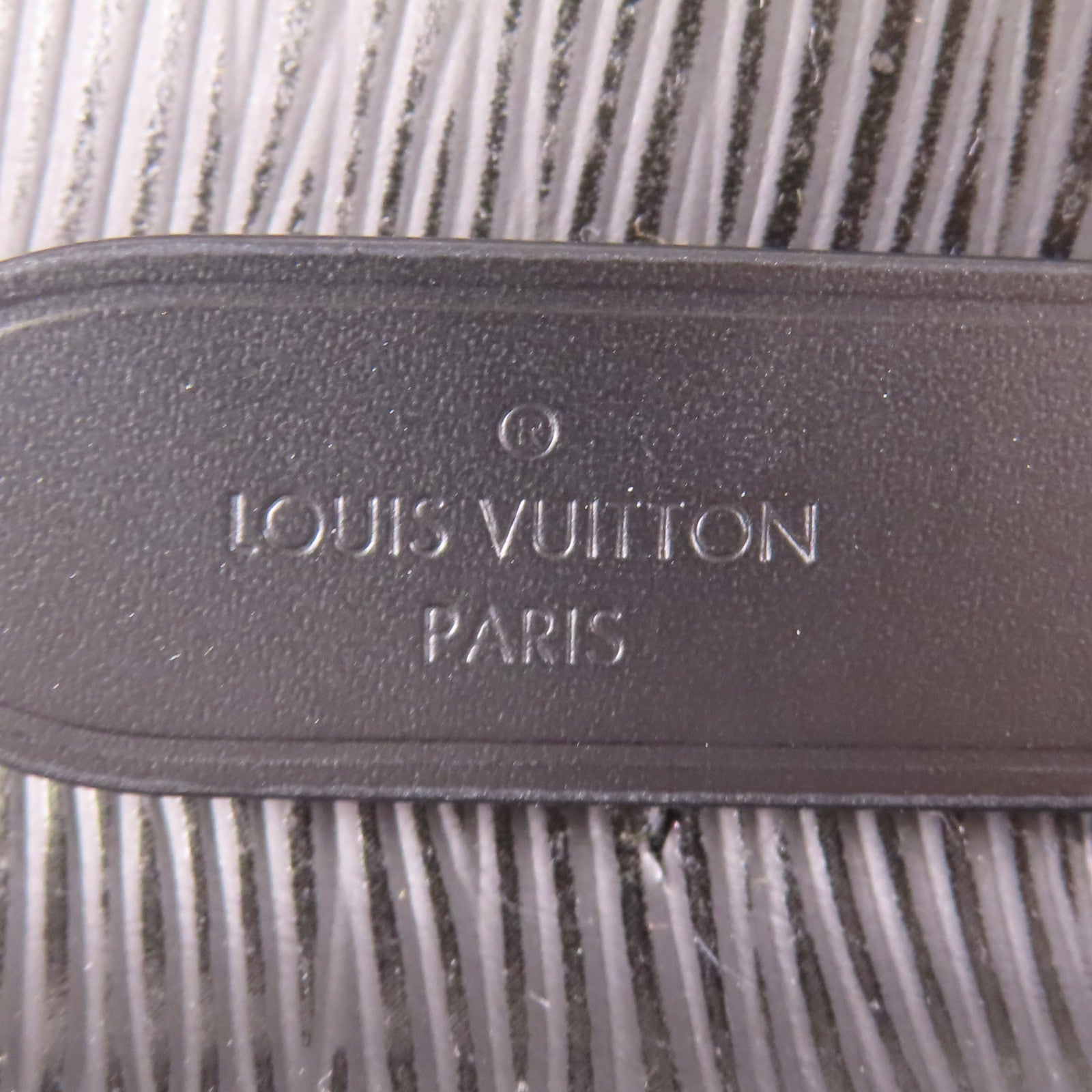 LOUIS VUITTON Epi Neo Noe MM銀扣手挽肩背兩用袋