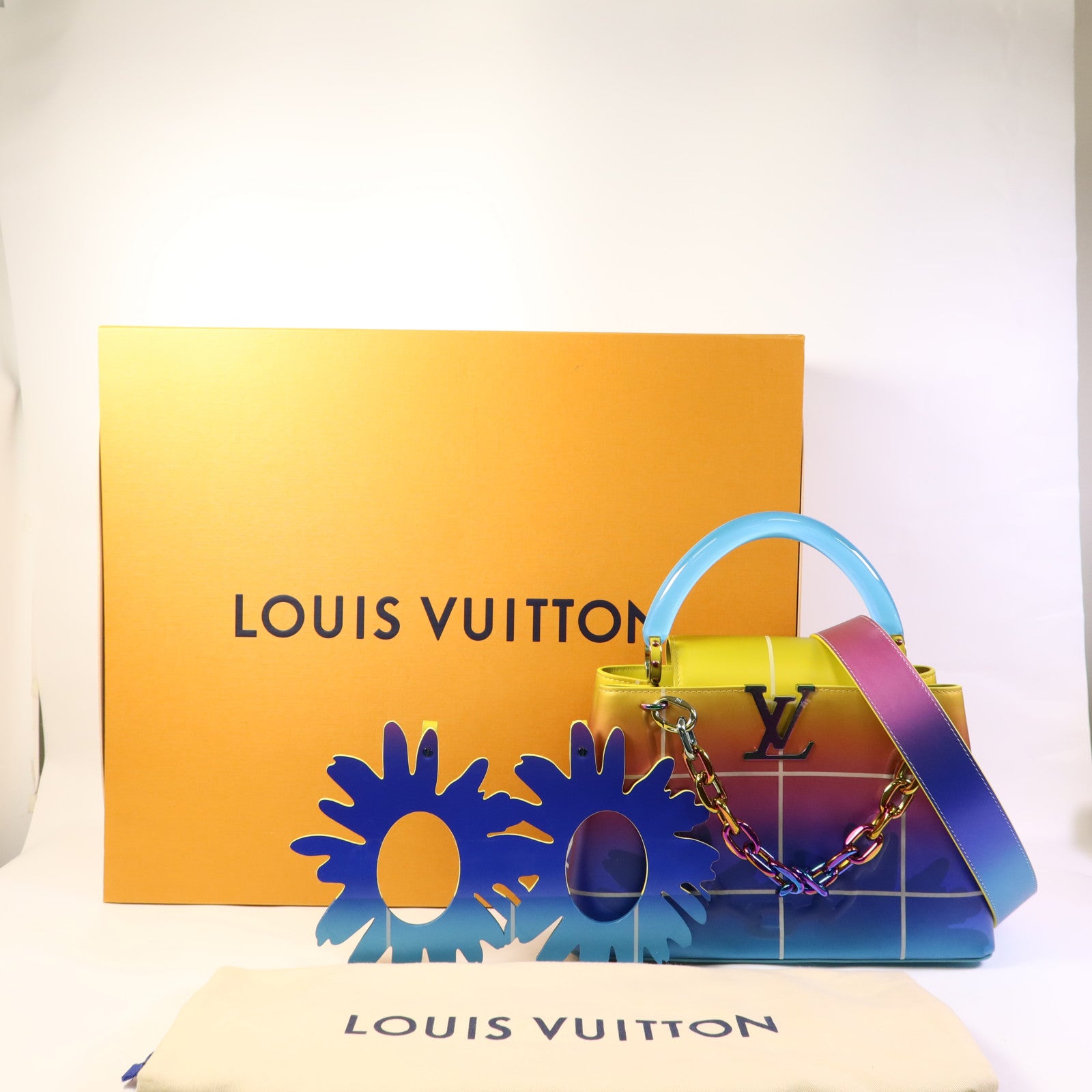 LOUIS VUITTON 牛皮皮革Bolsa Capucines MM手挽肩背兩用袋