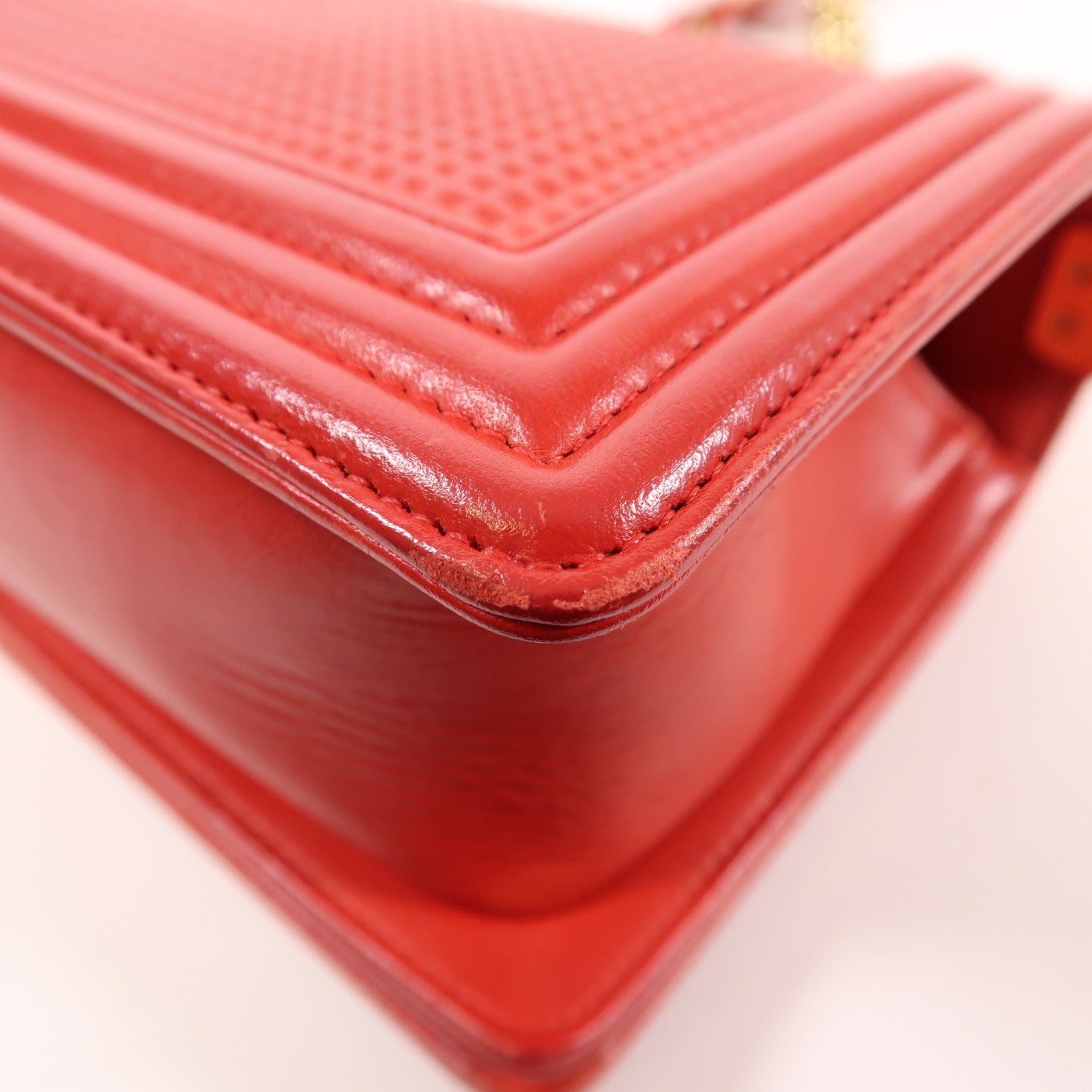 CHANEL 牛皮皮革Boy 25金扣鏈帶肩背袋