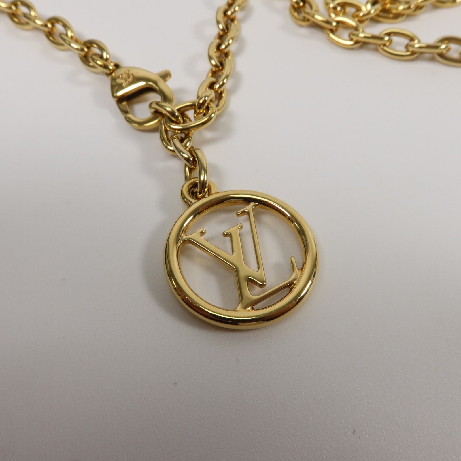 LOUIS VUITTON Monogram Empreinte Wallet On Chain Lily鏈帶肩背袋