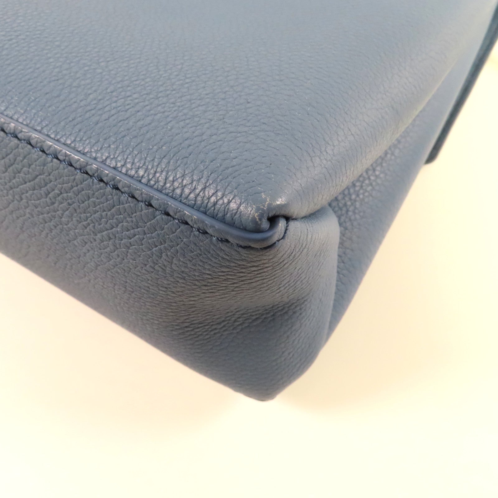 LOUIS VUITTON 【激減優惠】牛皮皮革My Lockme銀扣手挽肩背兩用袋藍色/白色
