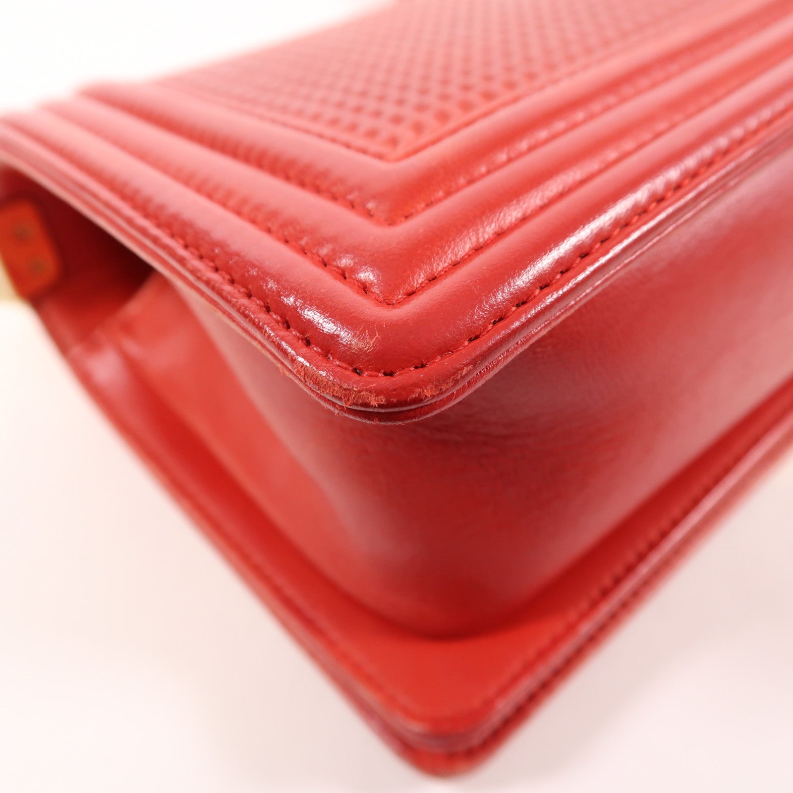 CHANEL 牛皮皮革Boy 25金扣鏈帶肩背袋