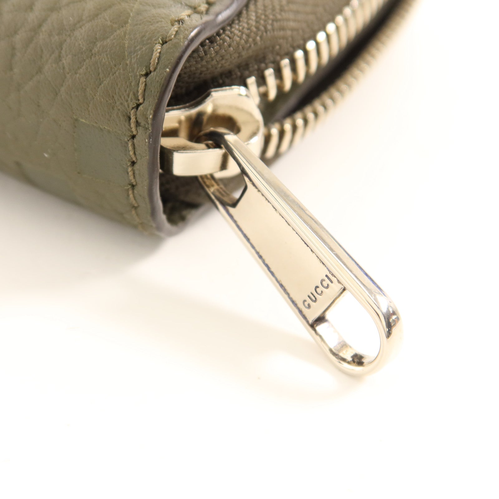 GUCCI 牛皮皮革Long Round Wallet銀扣長錢包