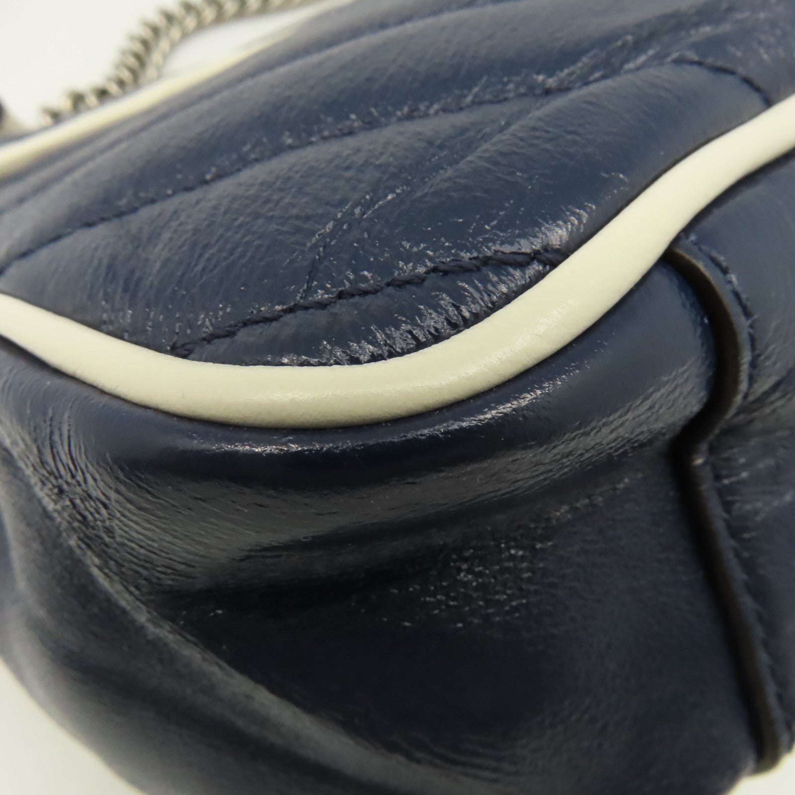 GUCCI 【激減優惠】牛皮皮革GG Marmont Small Shoulder Bag鏈帶肩背袋寶藍色/米白色