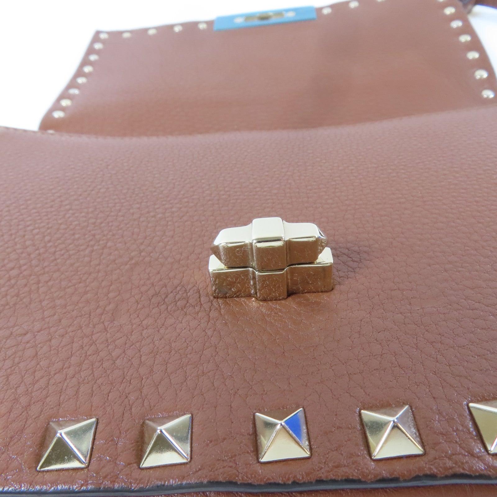 Valentino 牛皮皮革Shoulder Bag金扣肩背袋啡色