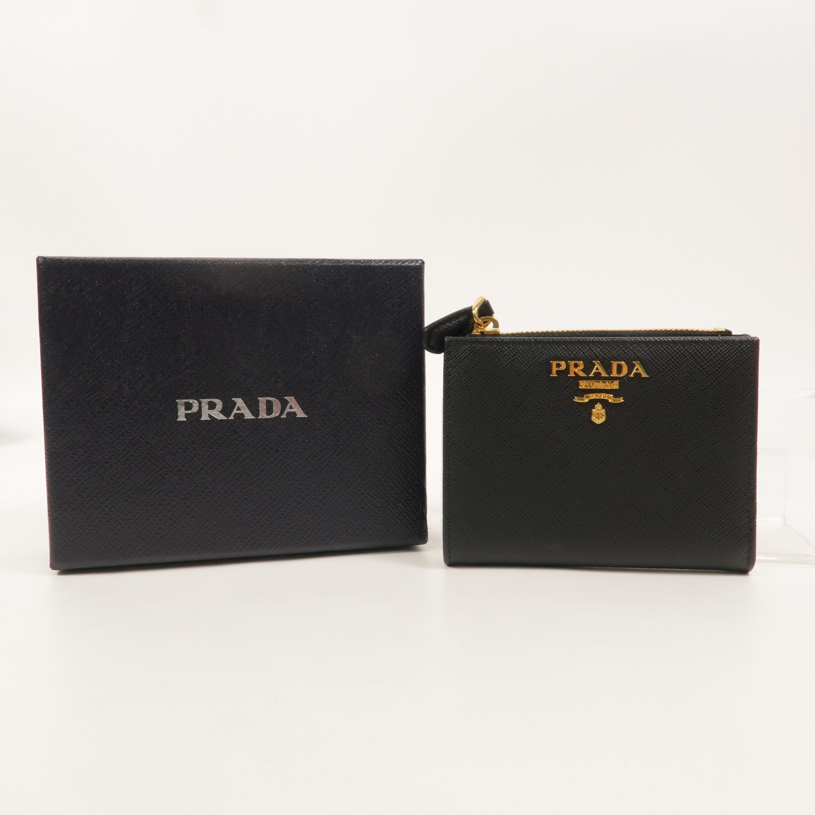 PRADA Saffiano皮革Wallet錢包