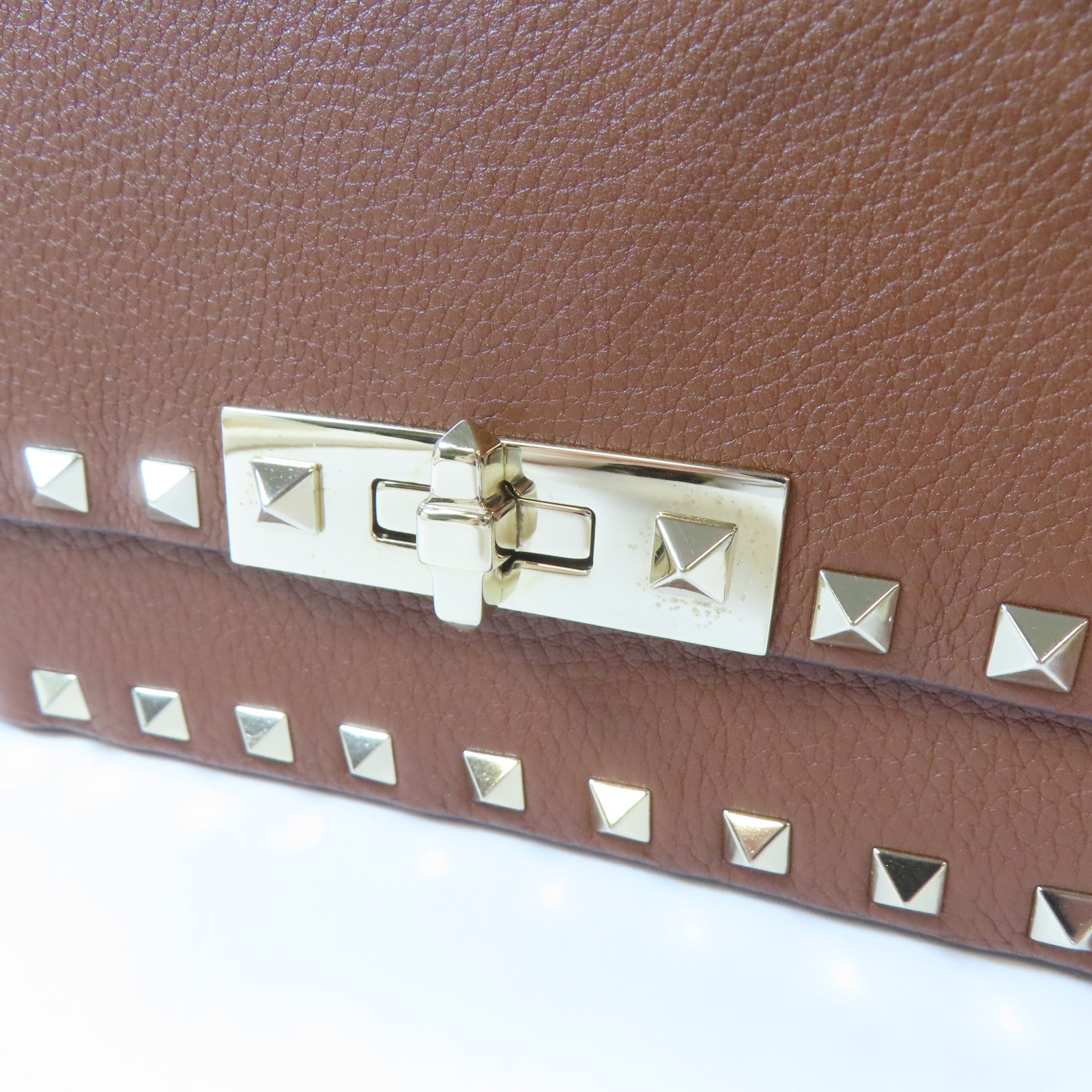 Valentino 牛皮皮革Shoulder Bag金扣肩背袋啡色