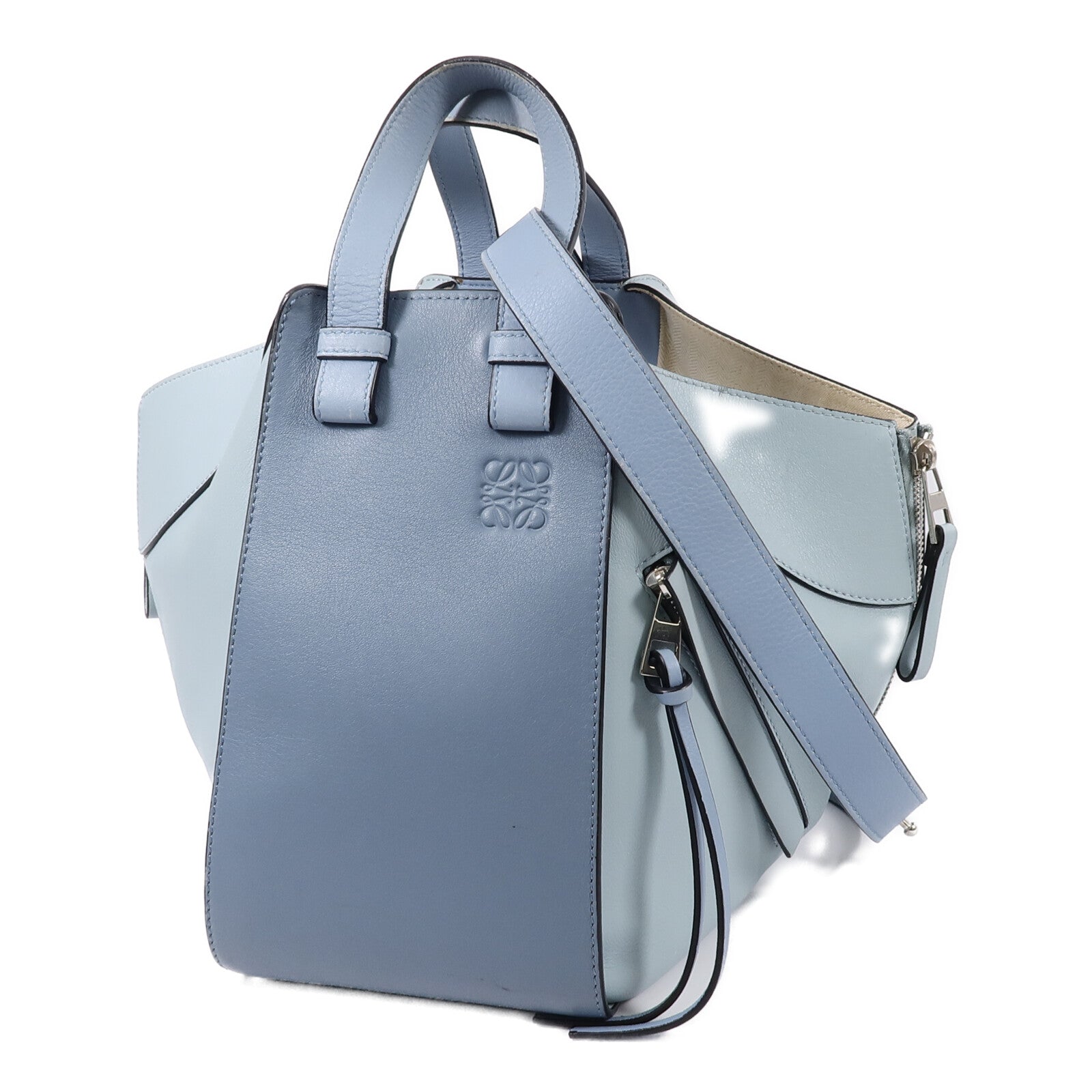 LOEWE 牛皮皮革Hammock Medium手挽肩背兩用袋