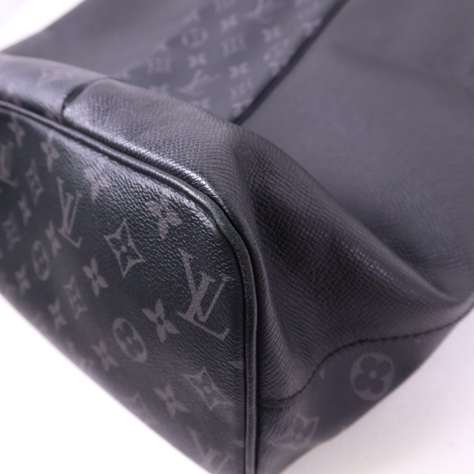 LOUIS VUITTON Taigarama Monogram Eclipse City Tote銀扣肩背袋