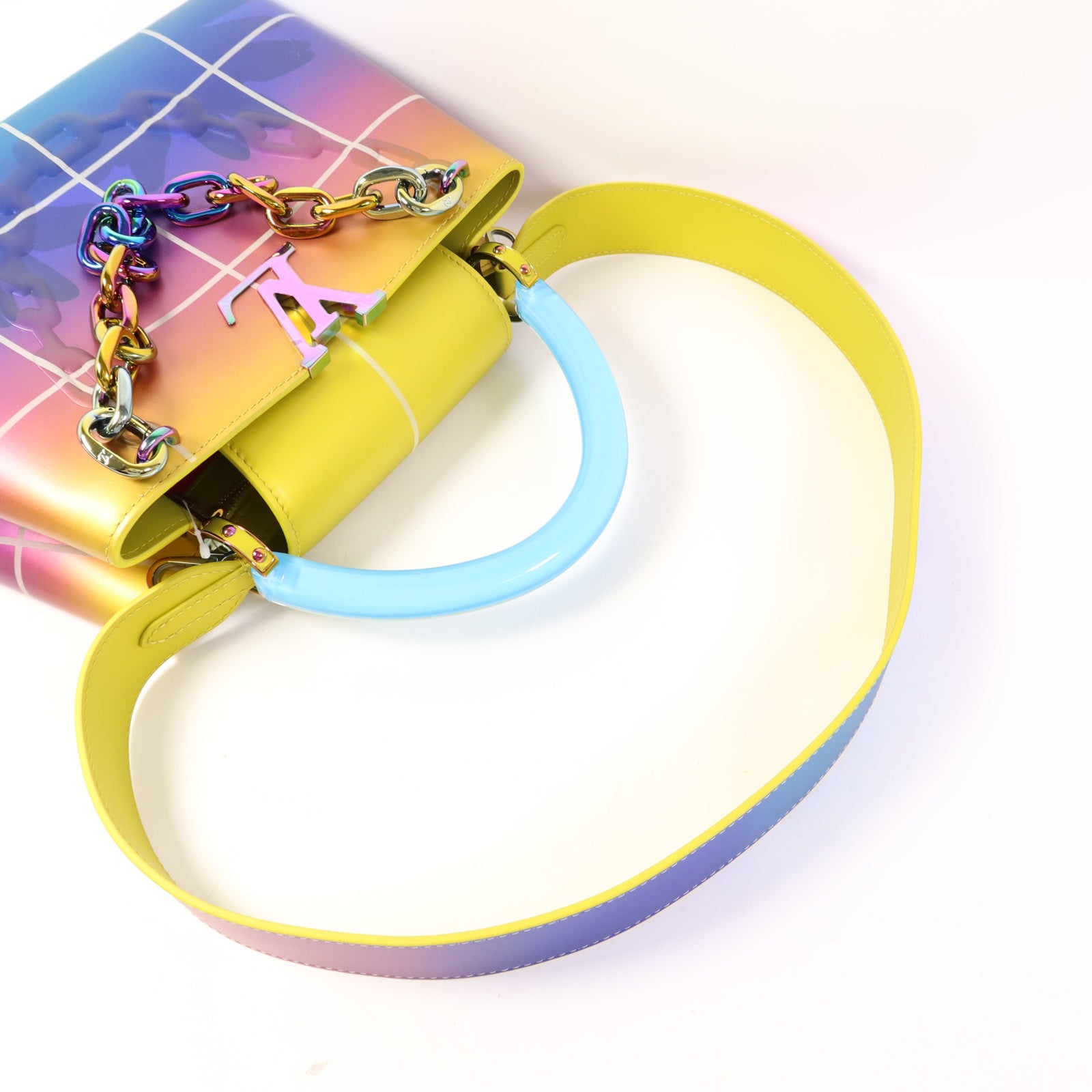 LOUIS VUITTON 牛皮皮革Bolsa Capucines MM手挽肩背兩用袋