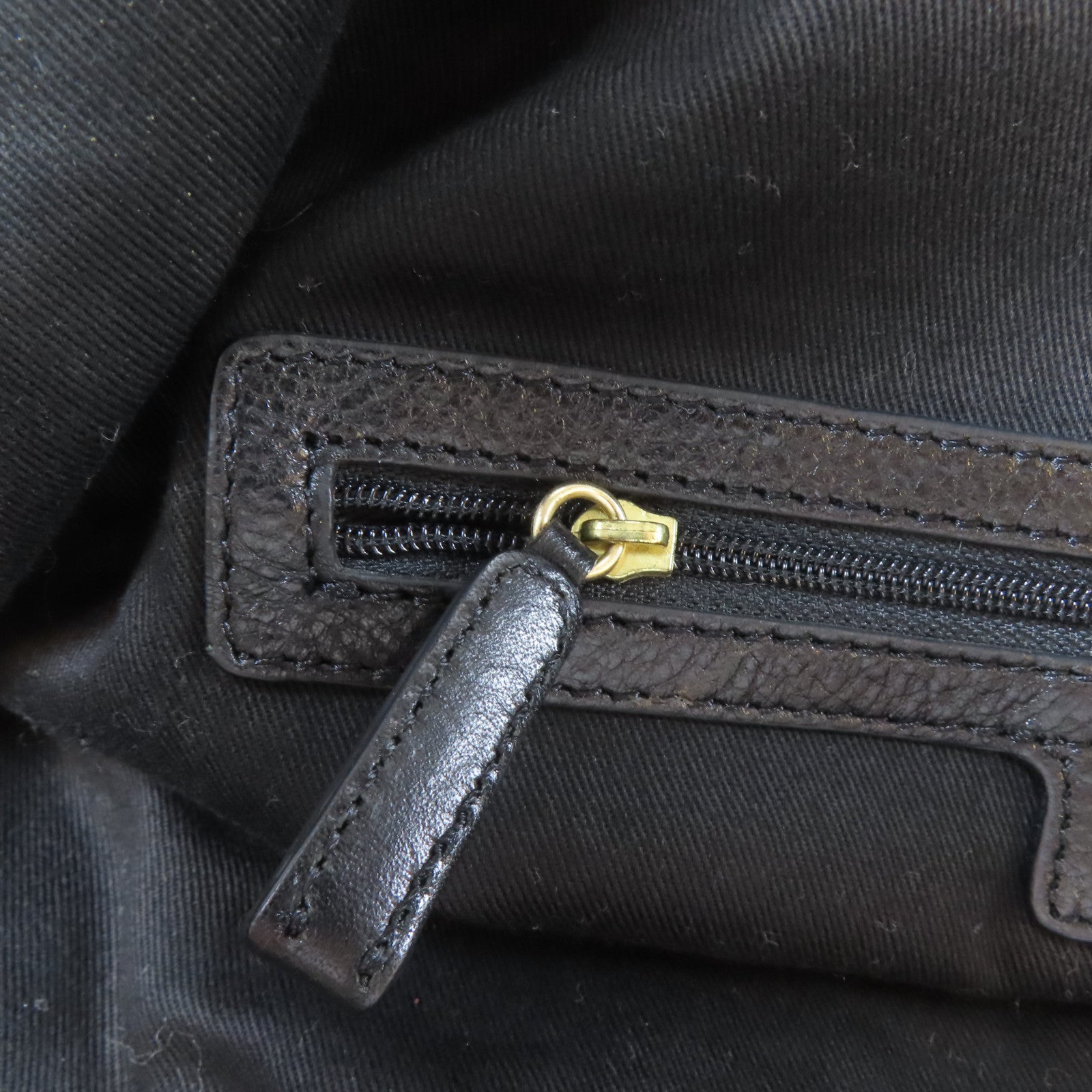 GIVENCHY 【激減優惠】尼龍Nightingale Studded Bag金扣手挽肩背兩用袋黑色